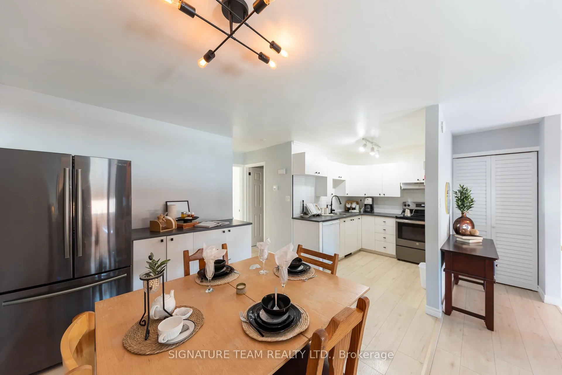 Photo 12 of 384 Morris Street, Pembroke — HOMEH