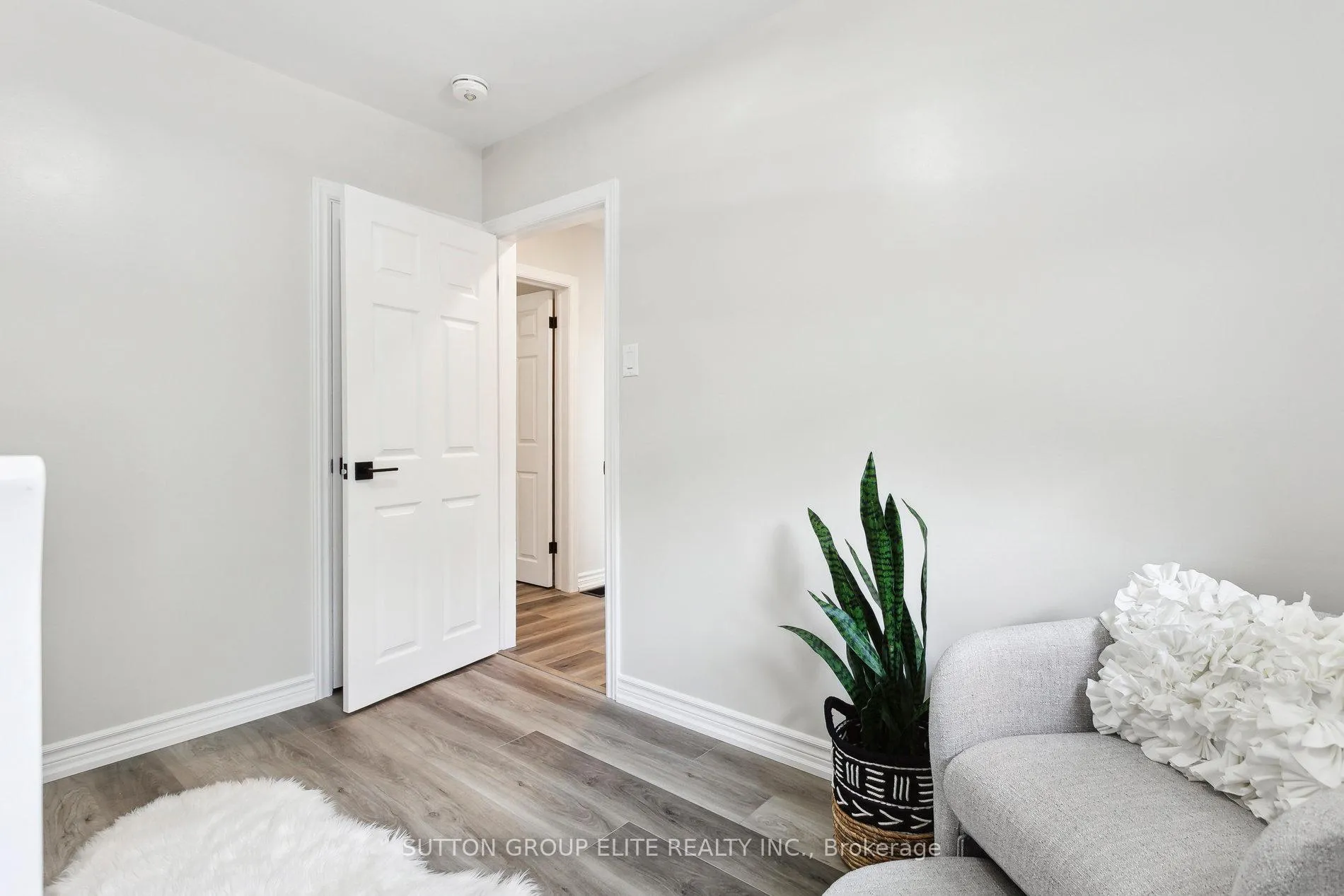 Photo 25 of Unit main, 25 Gower Road, Halton Hills, Georgetown — HOMEH