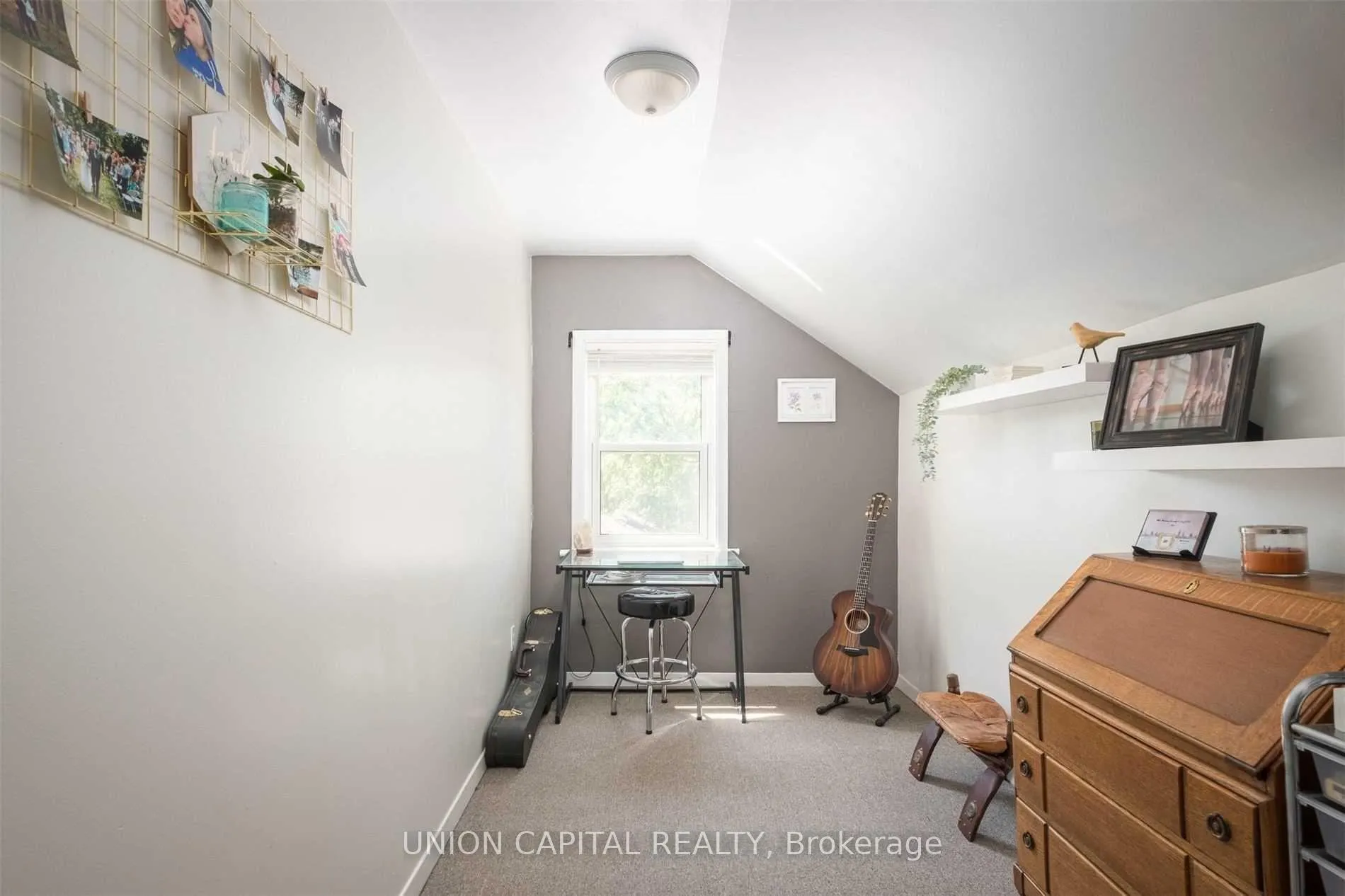 Photo 4 of Unit A, 207 Perry Street, Peterborough, Town Ward 3 — HOMEH