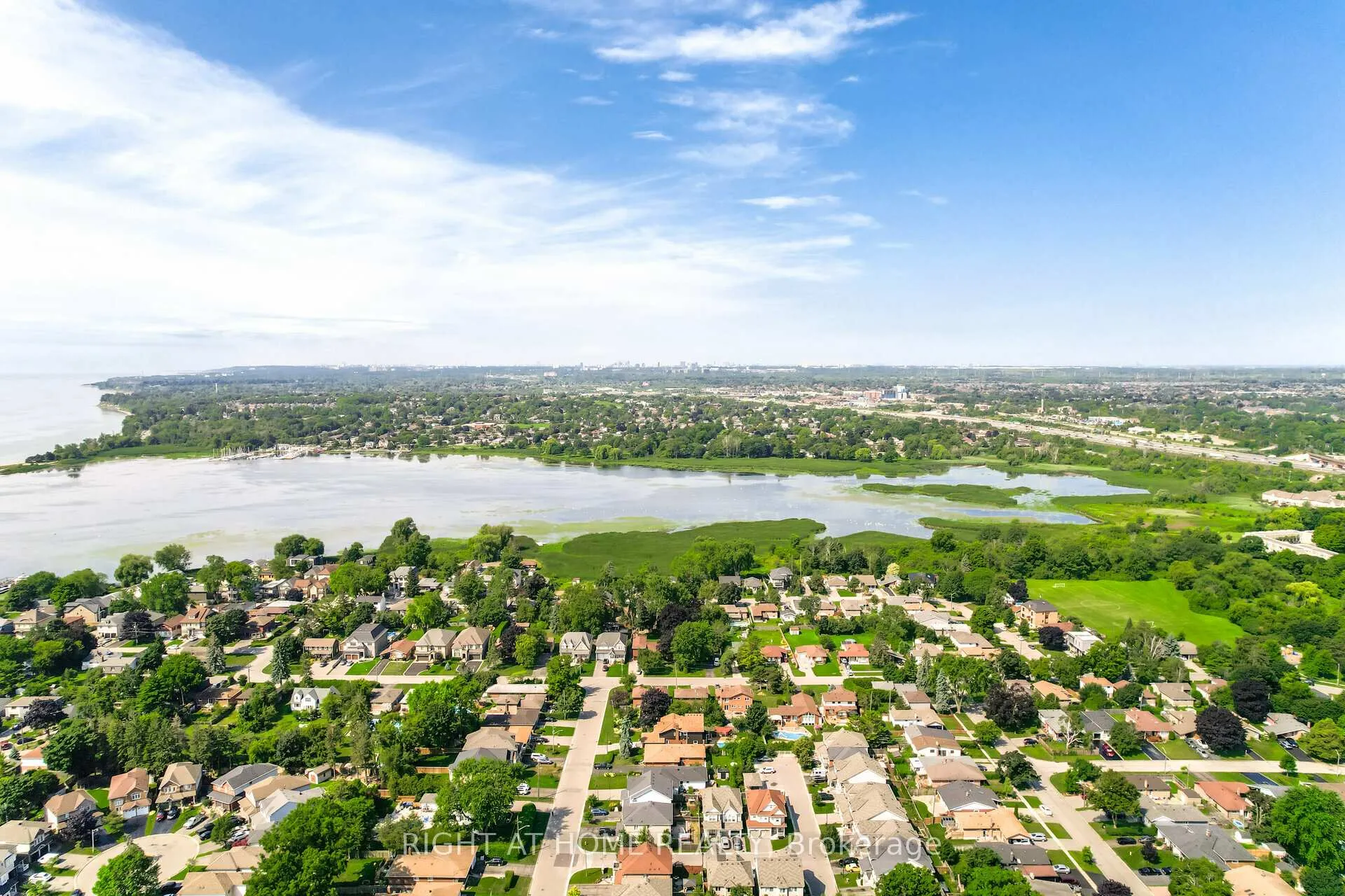Photo 14 of Unit Lower, 840 Fairview Avenue, Pickering, Bay Ridges — HOMEH