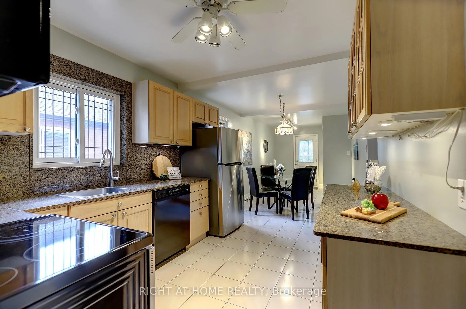 Photo 8 of 56 Cynthia Road, Toronto, Rockcliffe-Smythe — HOMEH