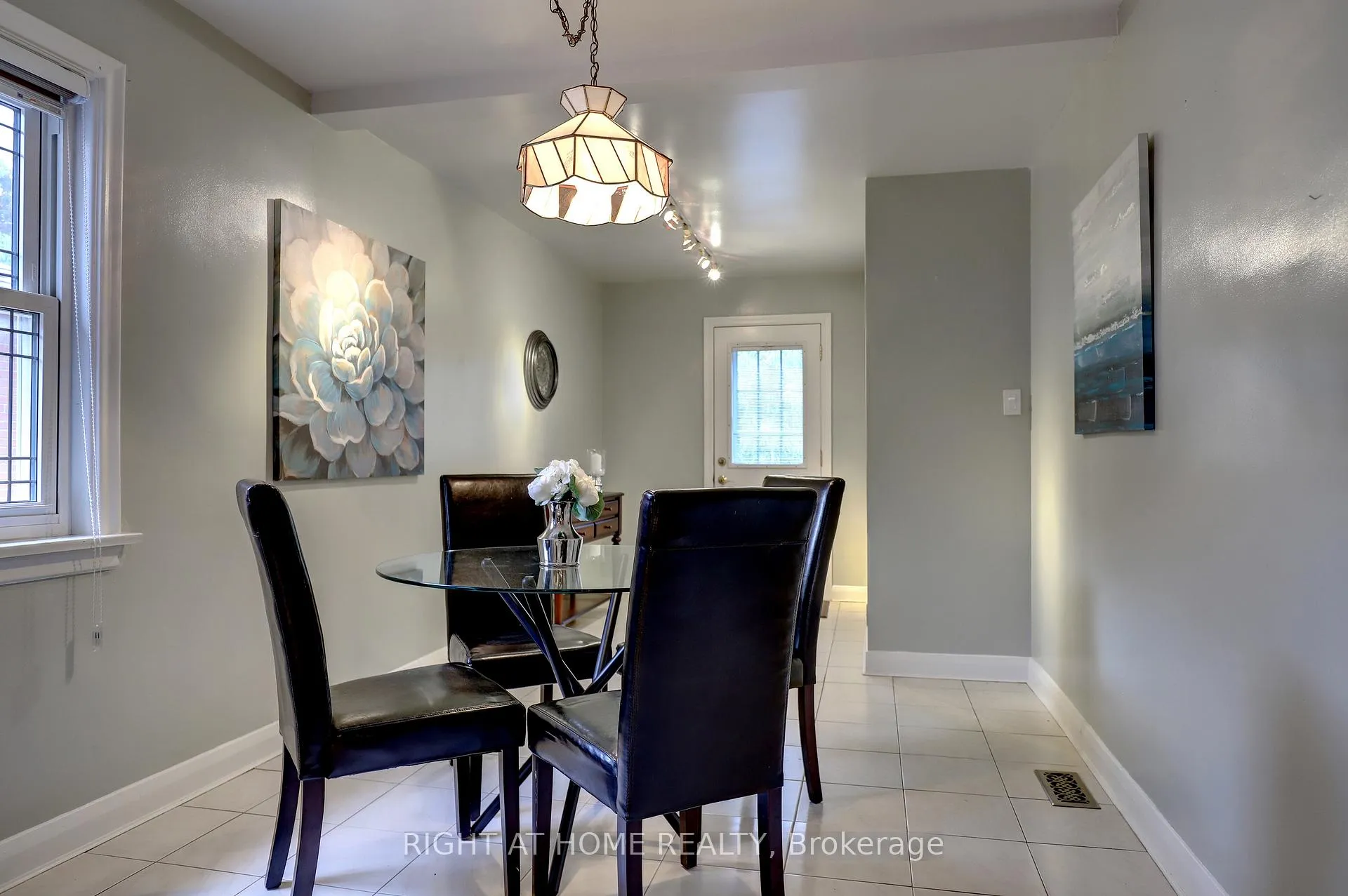 Photo 10 of 56 Cynthia Road, Toronto, Rockcliffe-Smythe — HOMEH
