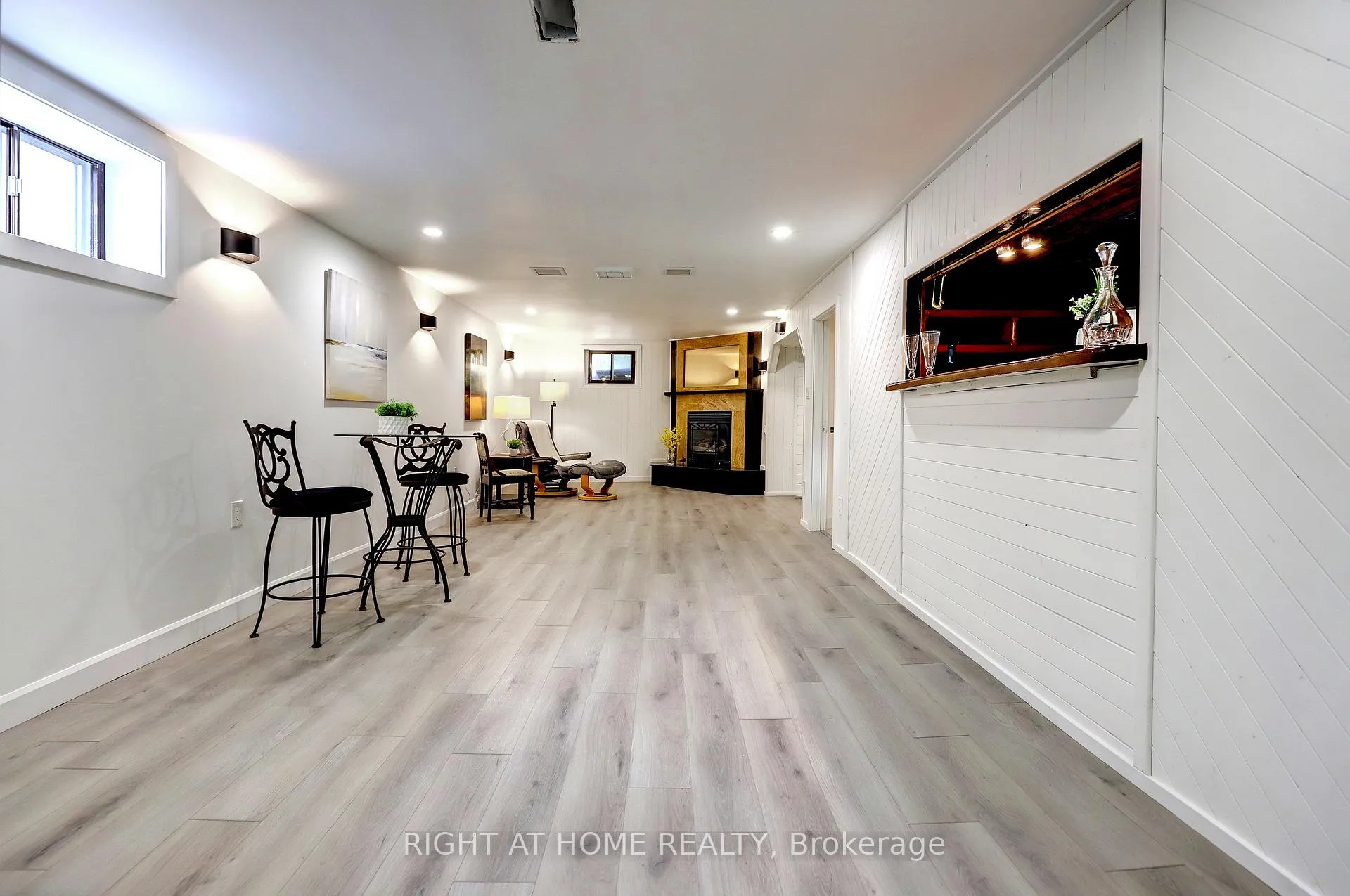 Photo 16 of 56 Cynthia Road, Toronto, Rockcliffe-Smythe — HOMEH