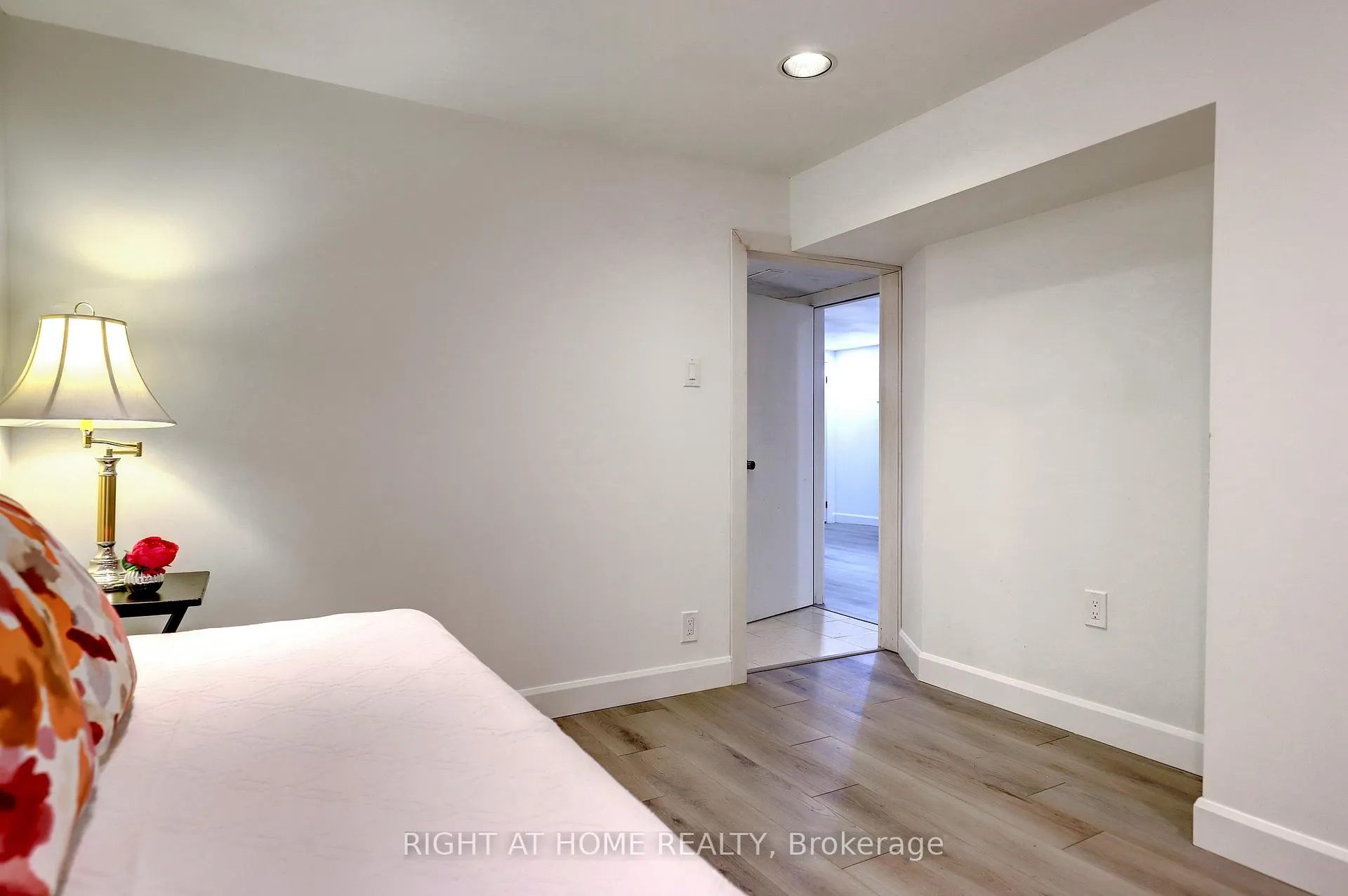 Photo 22 of 56 Cynthia Road, Toronto, Rockcliffe-Smythe — HOMEH