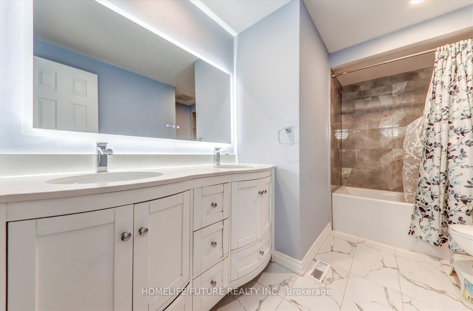 Photo 16 of 96 Mary Pearson Drive, Markham, Middlefield — HOMEH