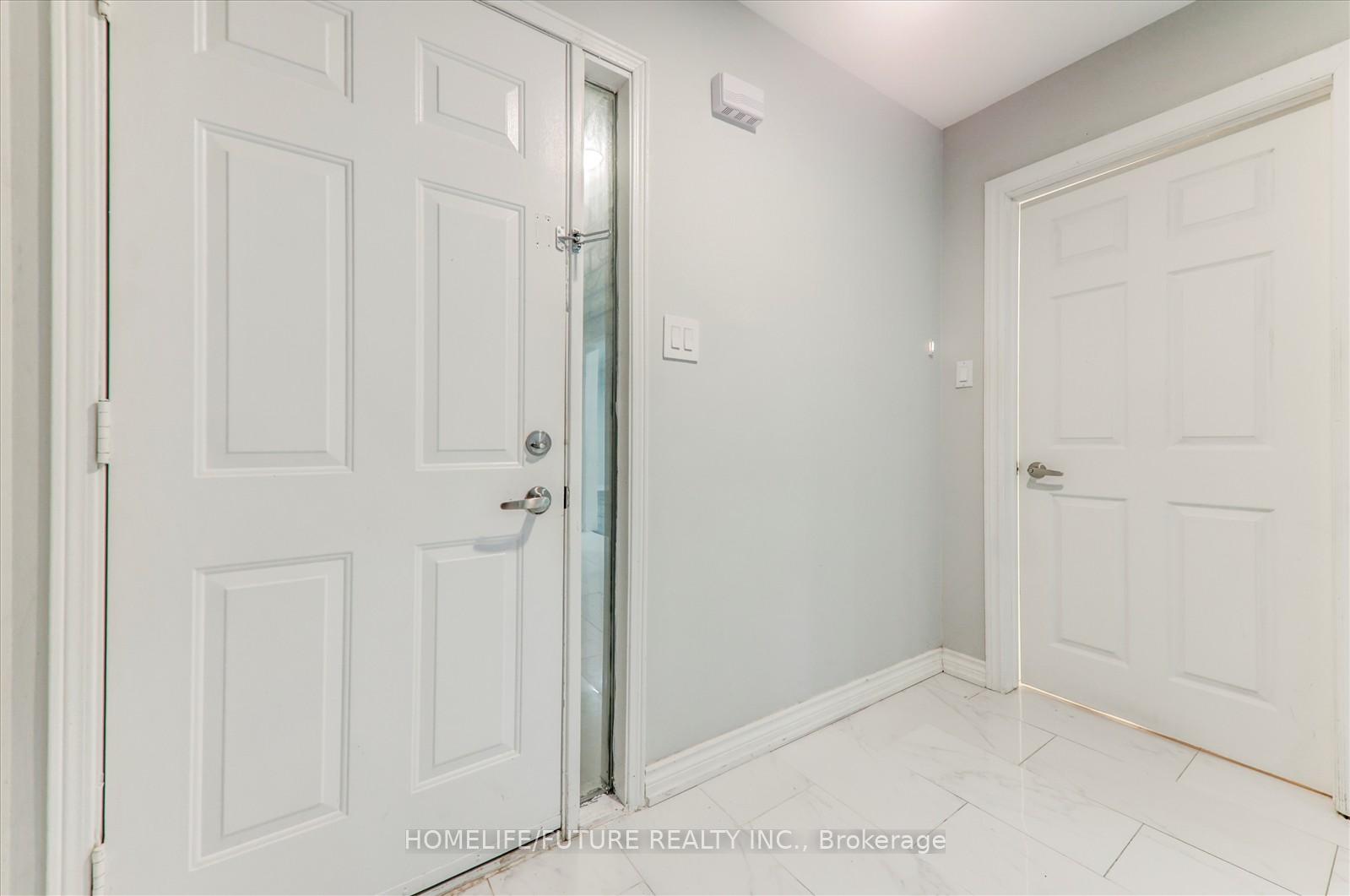 Photo 30 of 96 Mary Pearson Drive, Markham, Middlefield — HOMEH