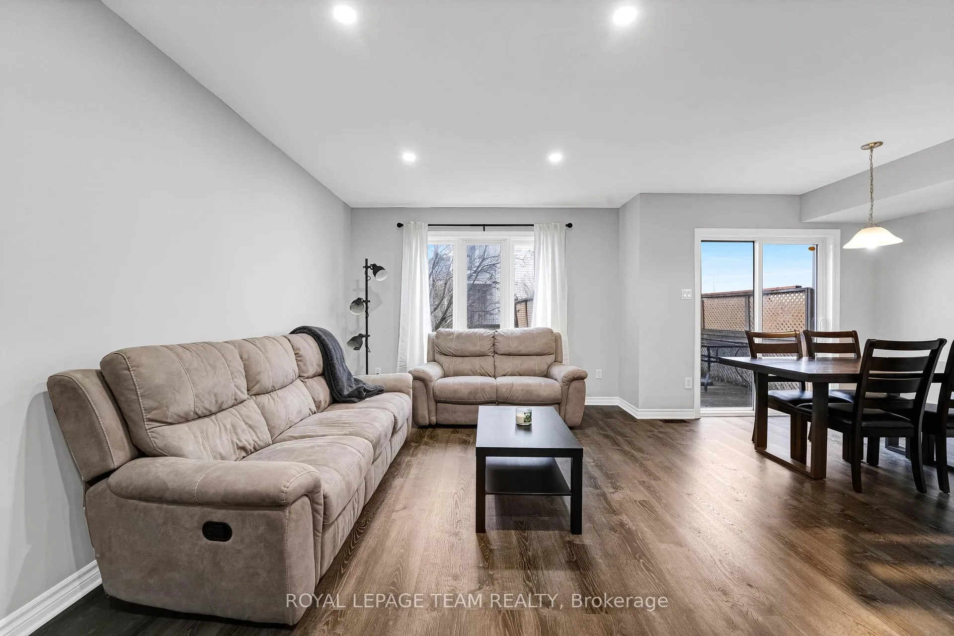 Photo 18 of 4 John Findlay Terrace, Arnprior — HOMEH