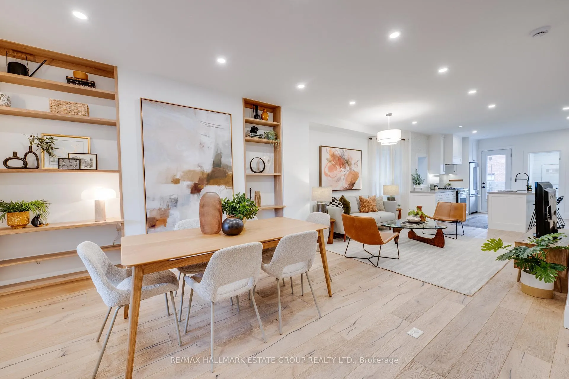 Photo 6 of 4 Adrian Avenue, Toronto, Weston-Pellam Park — HOMEH