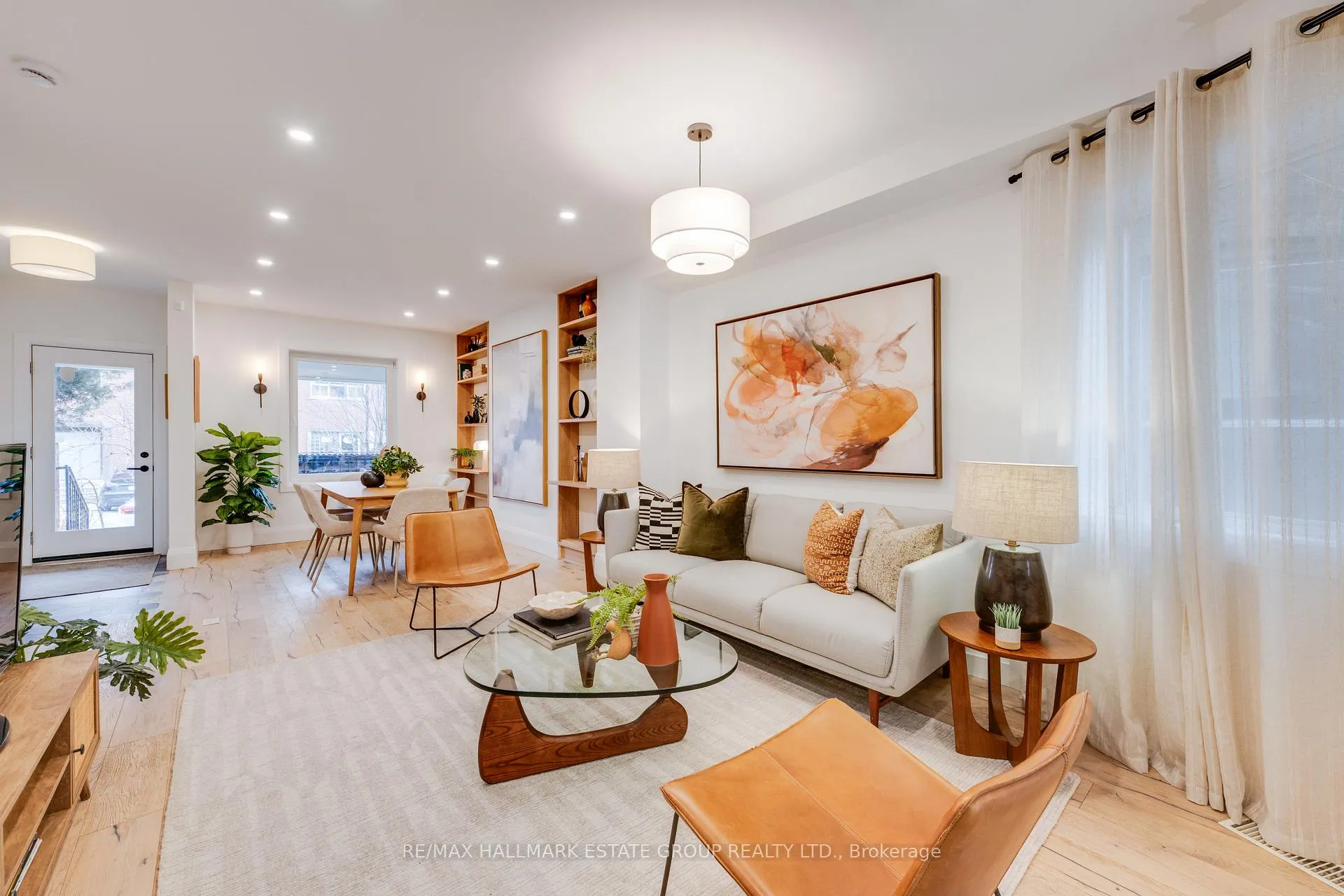 Photo 10 of 4 Adrian Avenue, Toronto, Weston-Pellam Park — HOMEH