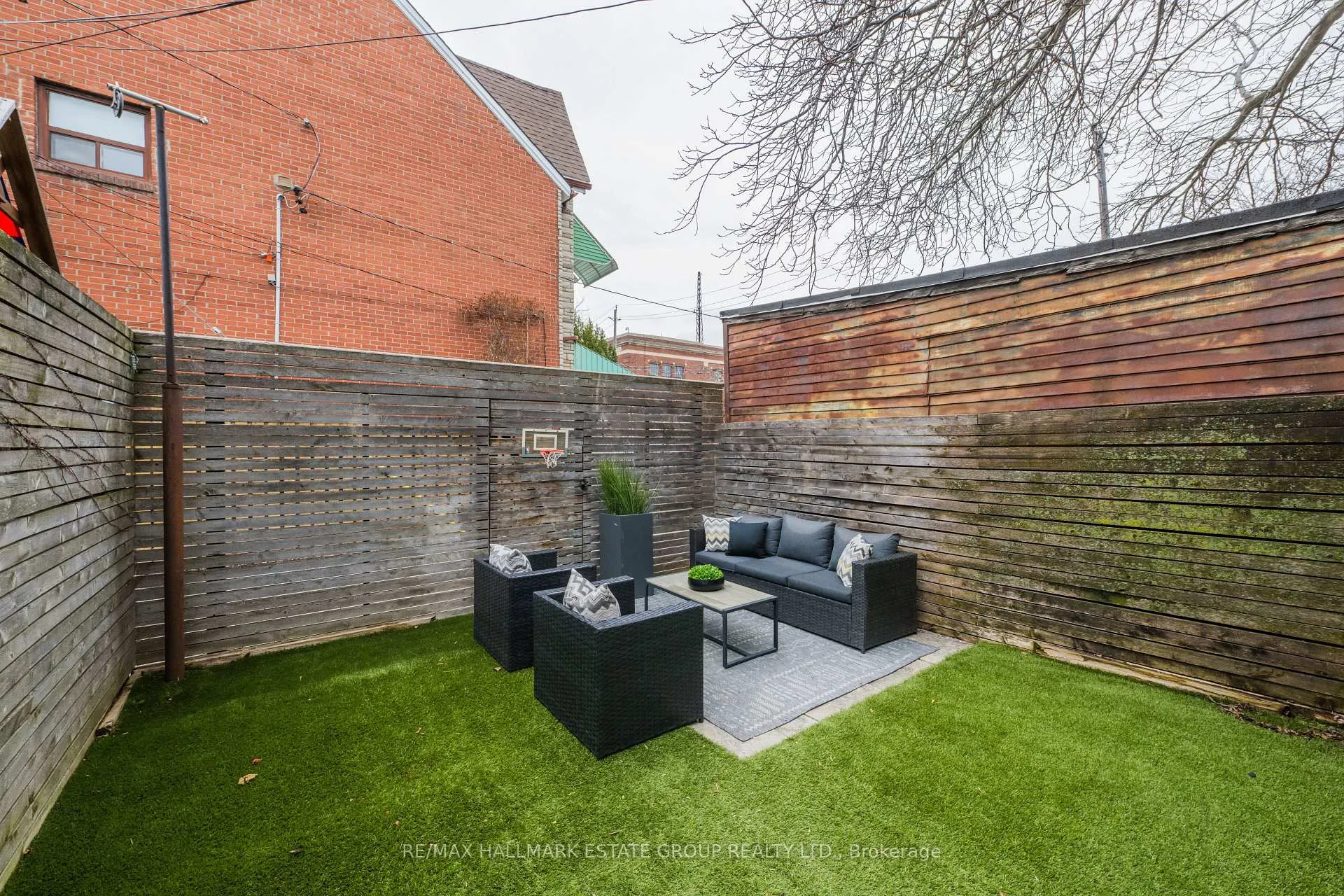 Photo 47 of 4 Adrian Avenue, Toronto, Weston-Pellam Park — HOMEH