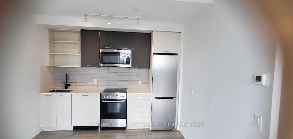 Photo 5 of Unit 603, 2300 St Clair Avenue W, Toronto, Junction Area — HOMEH