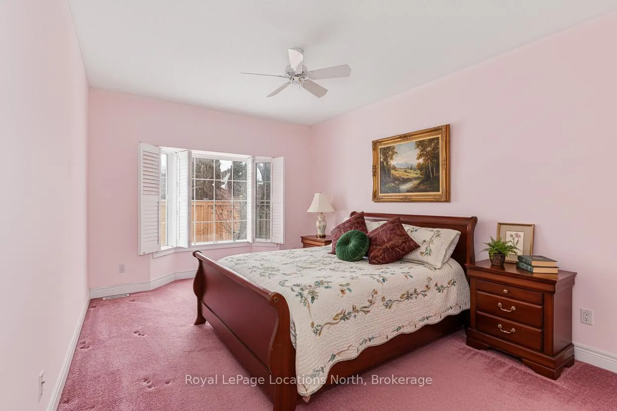 Photo 14 of 34 Callary Crescent, Collingwood — HOMEH