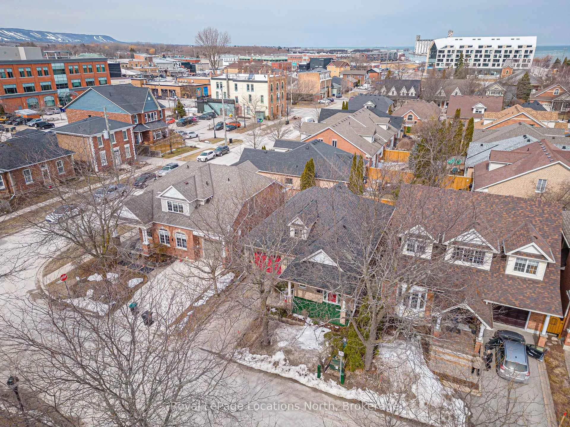 Photo 39 of 34 Callary Crescent, Collingwood — HOMEH
