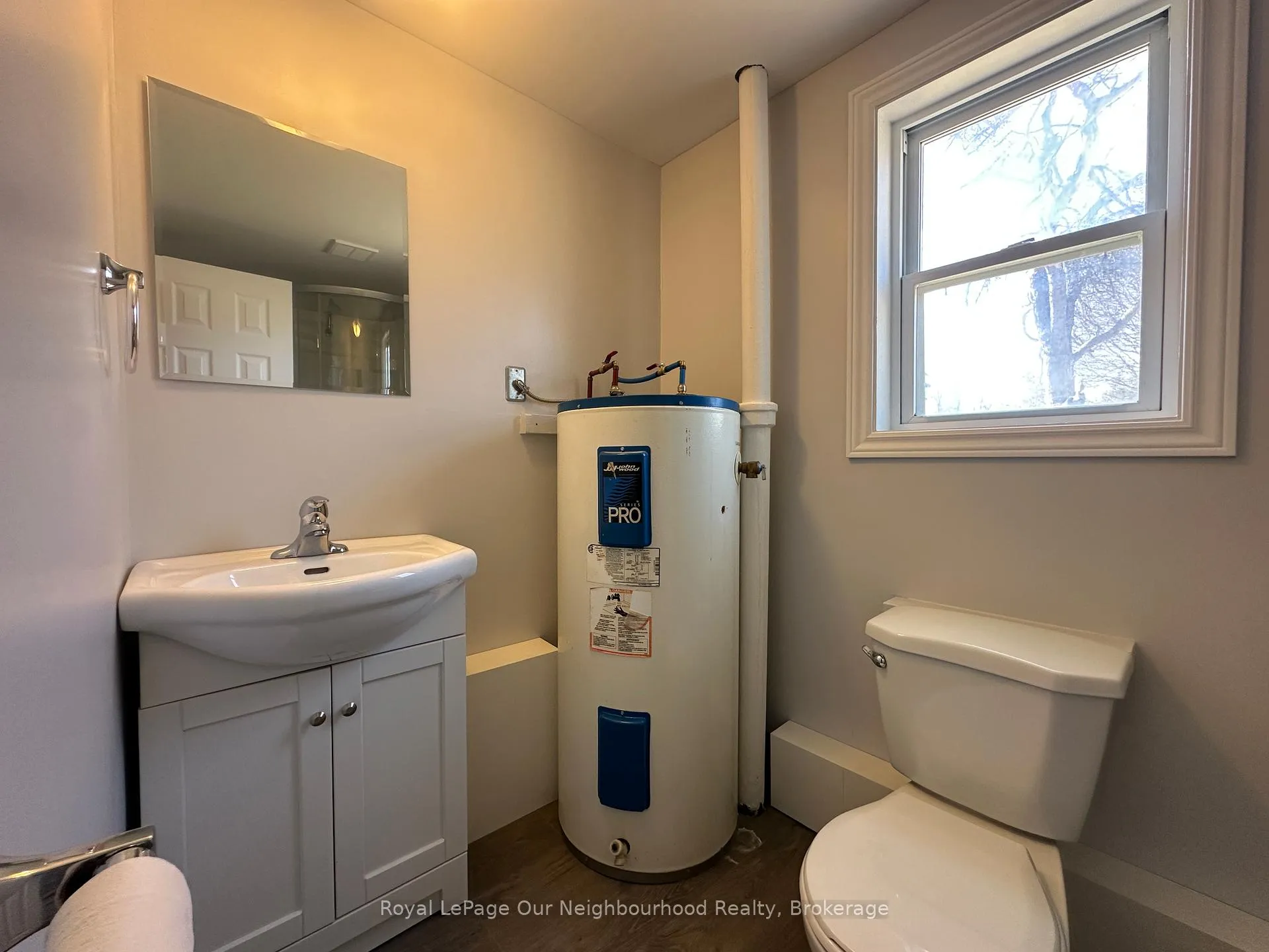 Photo 11 of Unit 2, 4059 County Rd. 45, Hamilton Township, Rural Hamilton — HOMEH