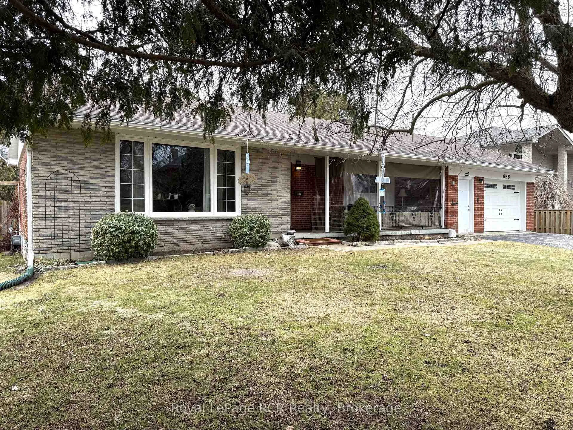 Photo 2 of 665 17th Street E, Owen Sound — HOMEH