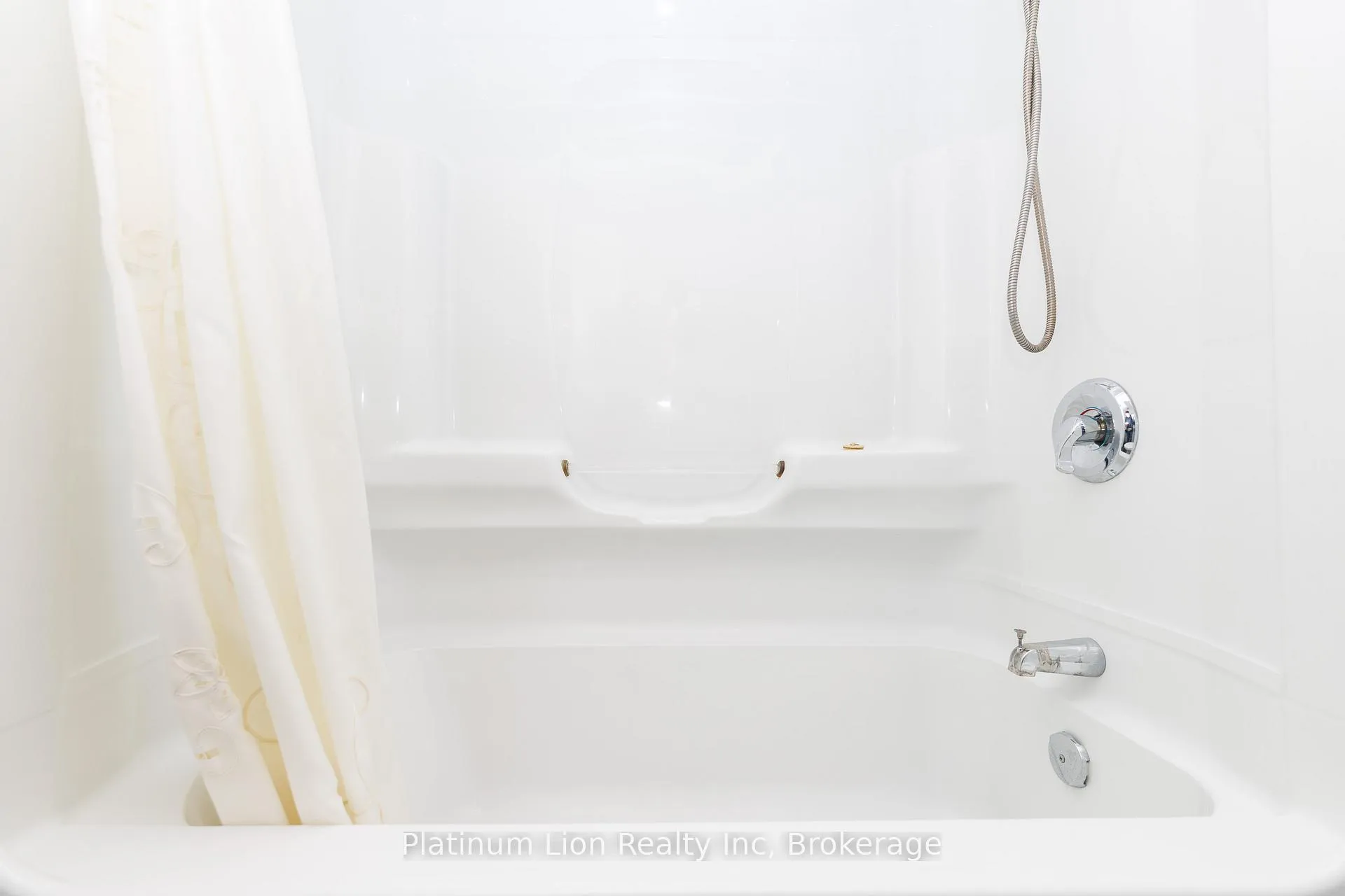 Photo 26 of Unit 910, 135 James Street S, Hamilton, Corktown — HOMEH