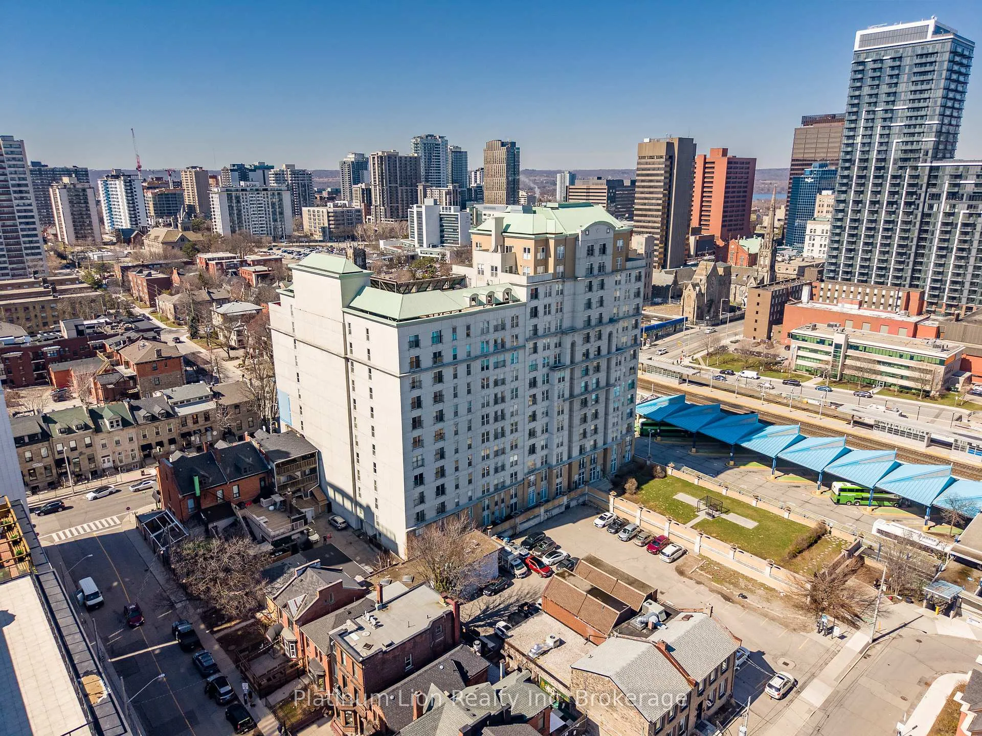 Photo 37 of Unit 910, 135 James Street S, Hamilton, Corktown — HOMEH