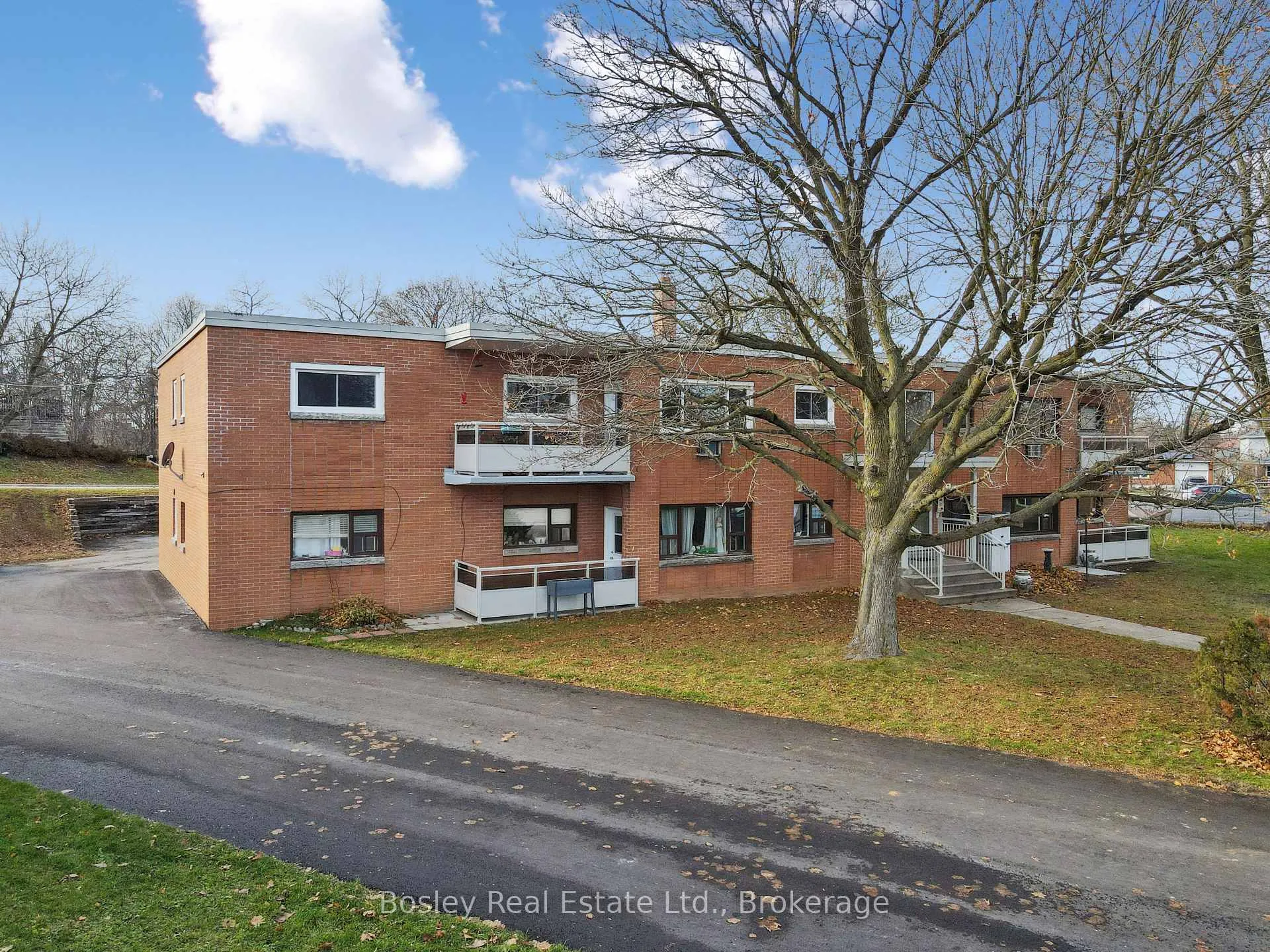 Photo 1 of Unit 2, 1 Sunnylea Crescent, Guelph, General Hospital — HOMEH