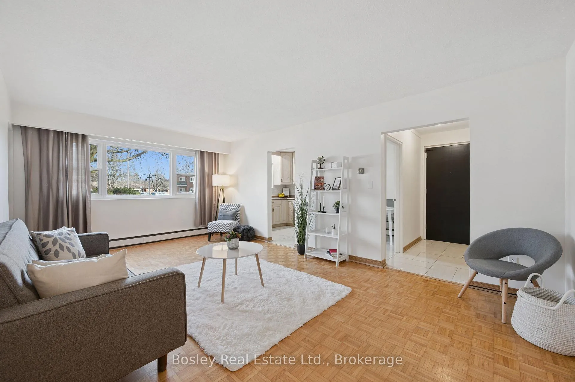 Photo 12 of Unit 2, 1 Sunnylea Crescent, Guelph, General Hospital — HOMEH