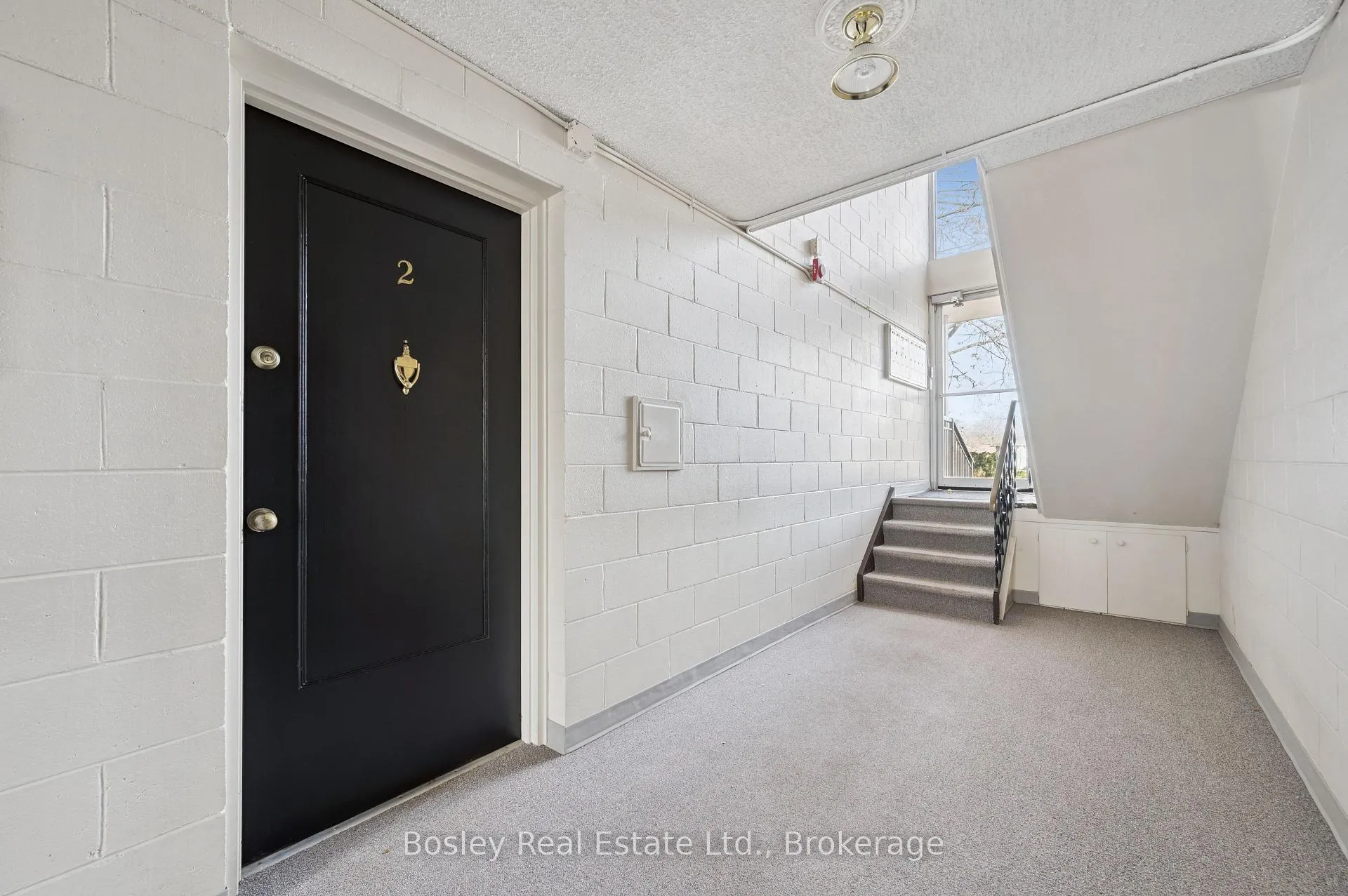 Photo 25 of Unit 2, 1 Sunnylea Crescent, Guelph, General Hospital — HOMEH