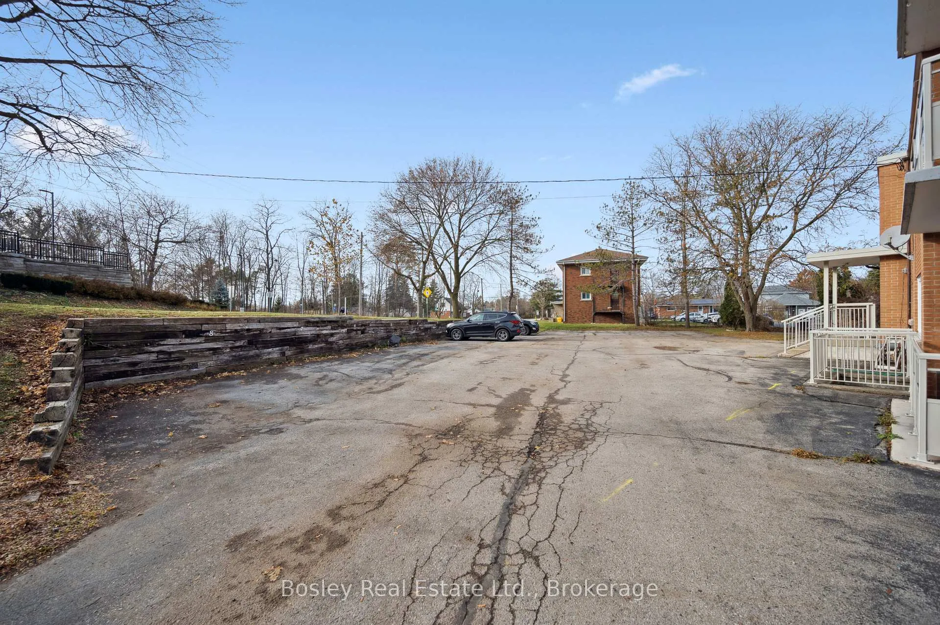 Photo 36 of Unit 2, 1 Sunnylea Crescent, Guelph, General Hospital — HOMEH