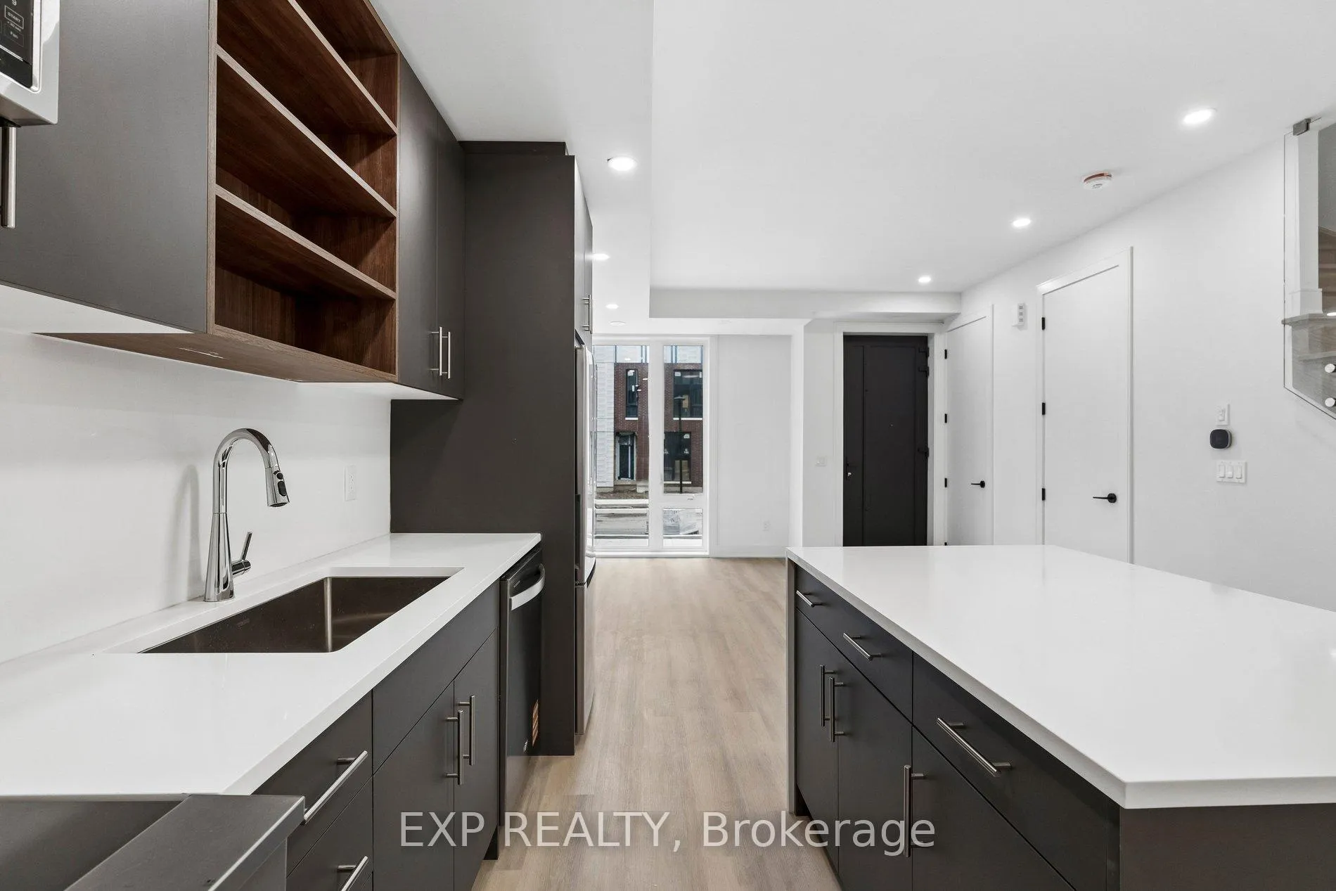 Photo 11 of 112 Everett Common, St. Catharines, Oakdale — HOMEH