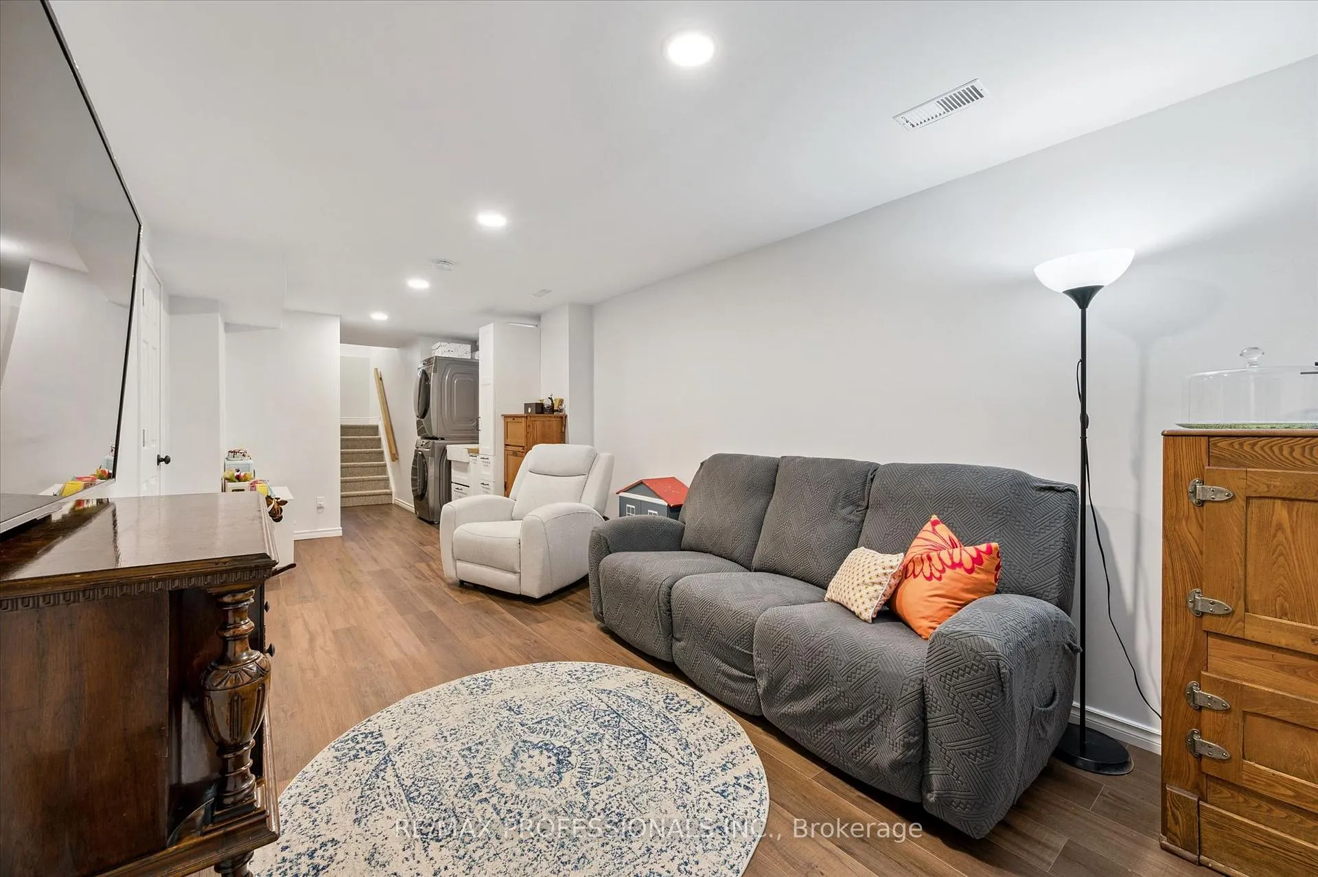 Photo 27 of 6 Orchid Crescent, Kitchener — HOMEH