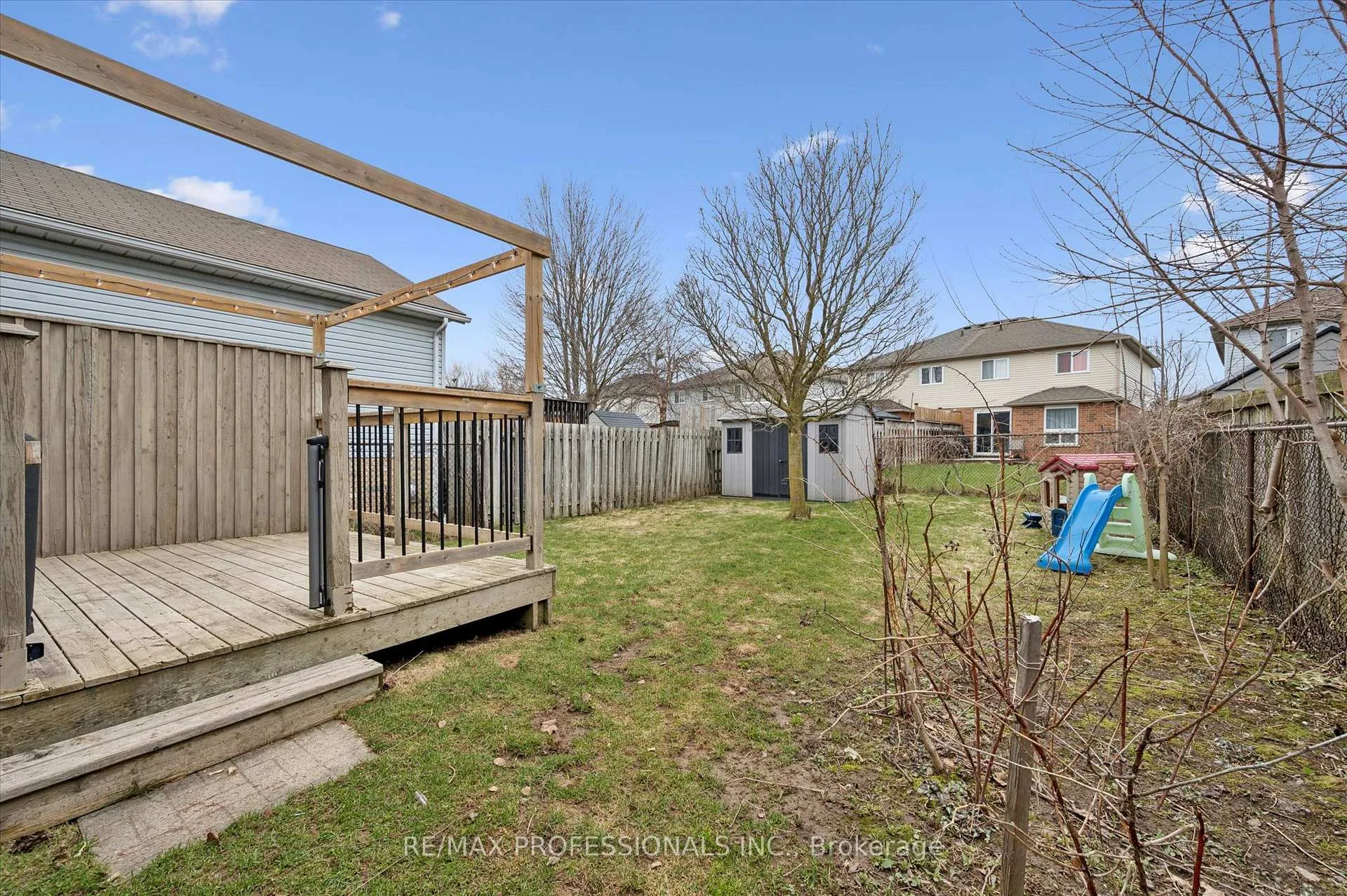 Photo 32 of 6 Orchid Crescent, Kitchener — HOMEH
