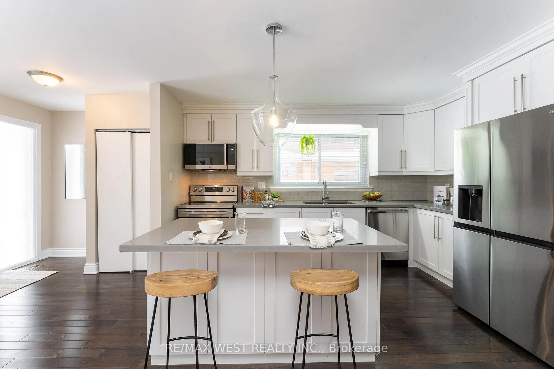 Photo 4 of 57 Alpaca Drive, Scarborough, Woburn — HOMEH