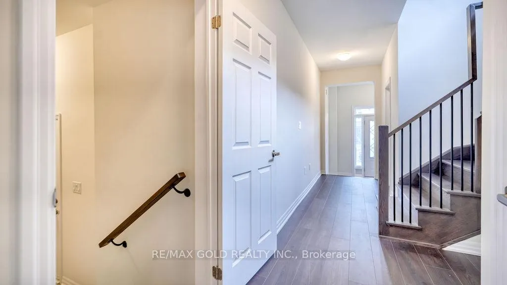 Photo 6 of 74 Northrop Avenue, Clarington, Newcastle — HOMEH