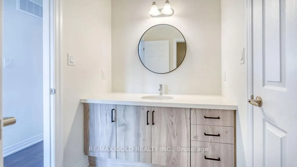 Photo 31 of 74 Northrop Avenue, Clarington, Newcastle — HOMEH