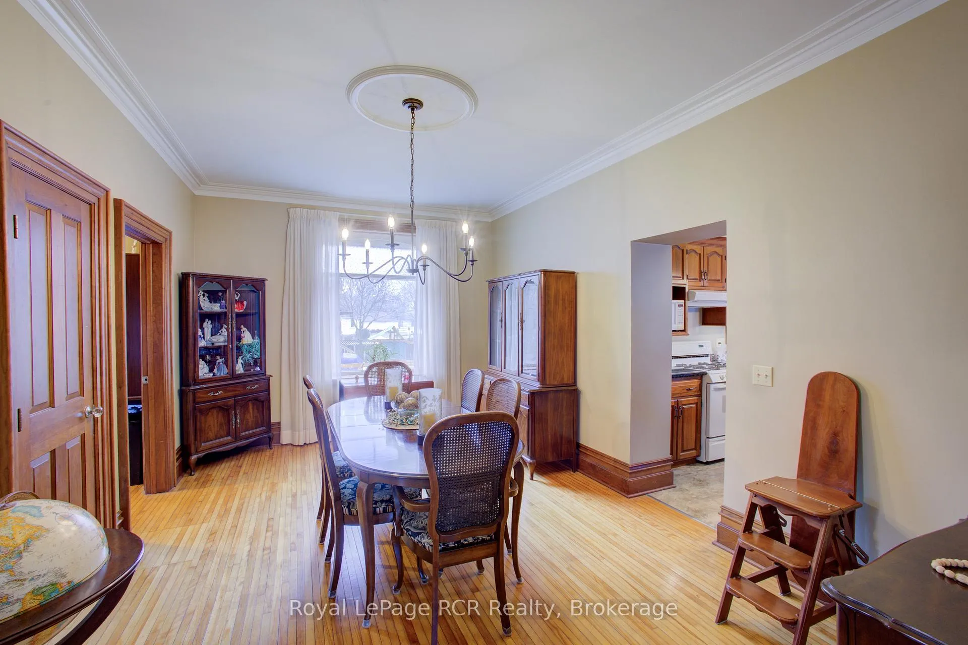 Photo 10 of 212 King Street, North Perth, Elma — HOMEH