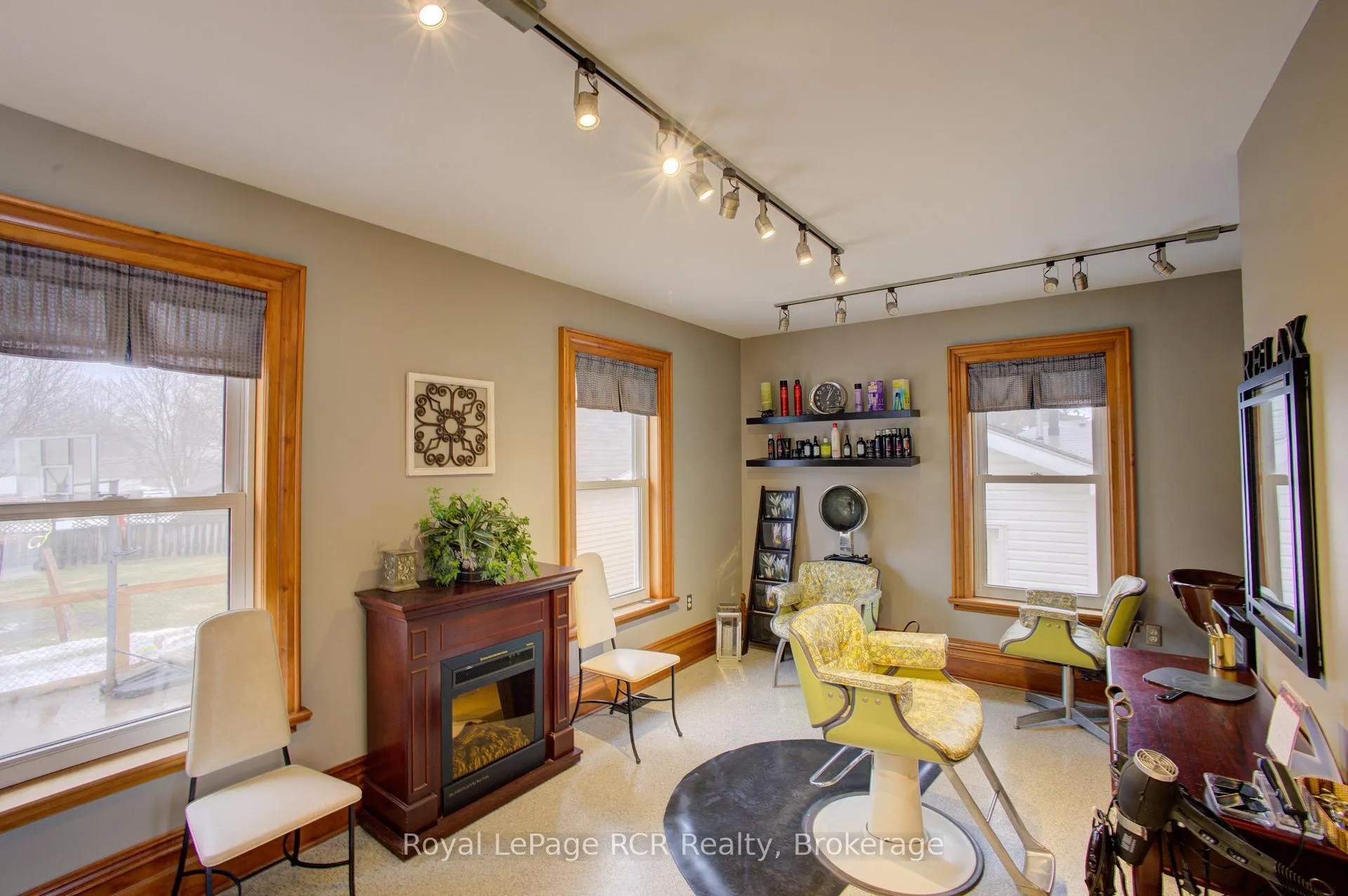 Photo 18 of 212 King Street, North Perth, Elma — HOMEH
