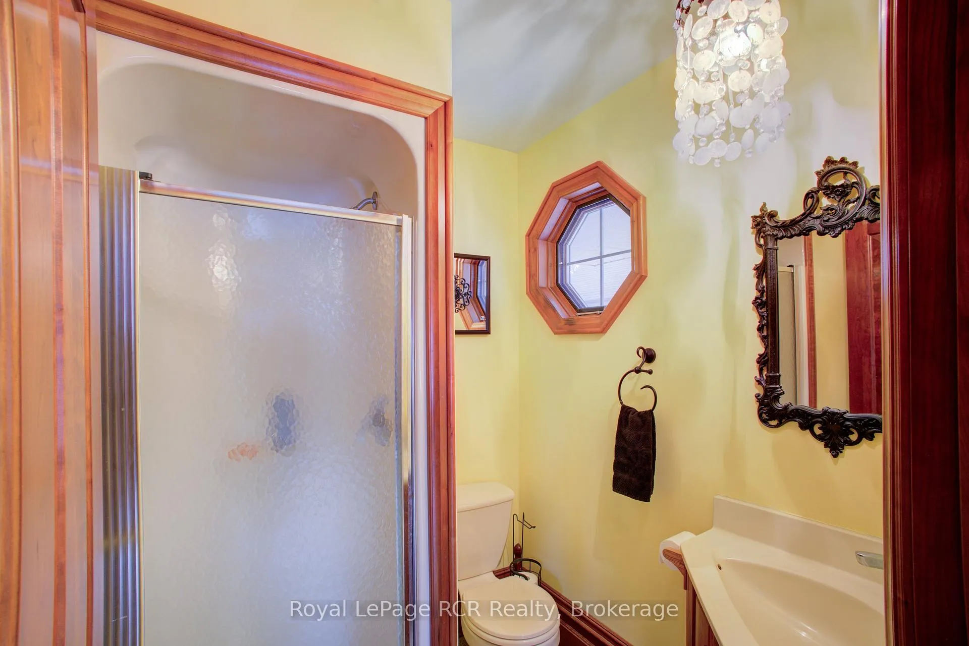 Photo 20 of 212 King Street, North Perth, Elma — HOMEH