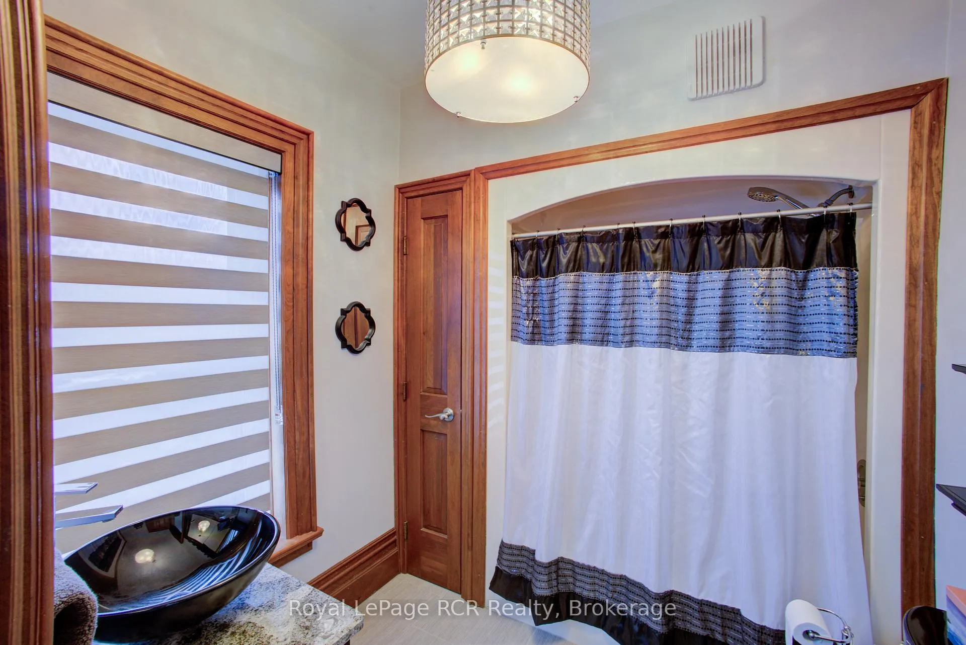 Photo 27 of 212 King Street, North Perth, Elma — HOMEH