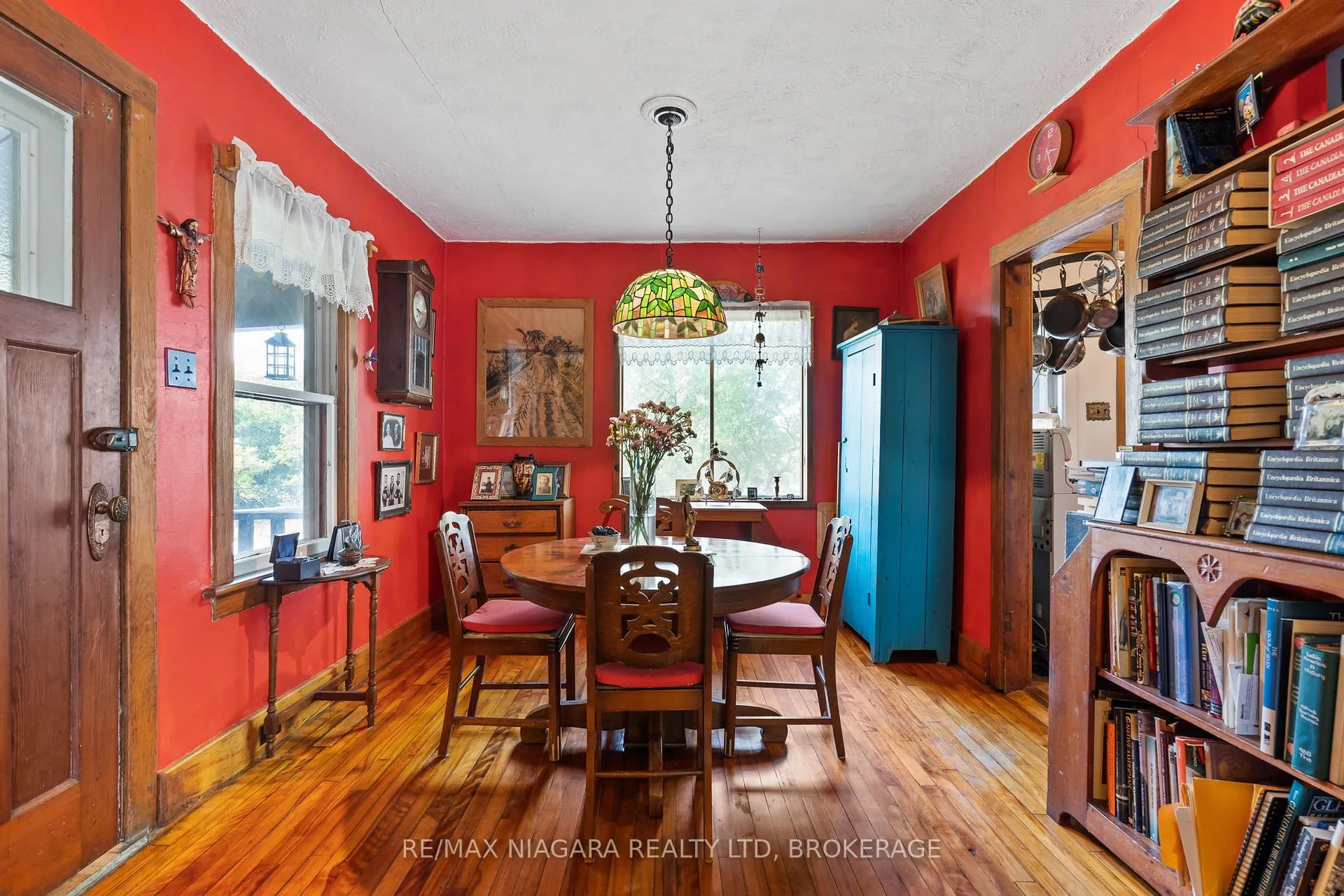 Photo 6 of 105 Weir Road, Port Colborne, Main Street — HOMEH