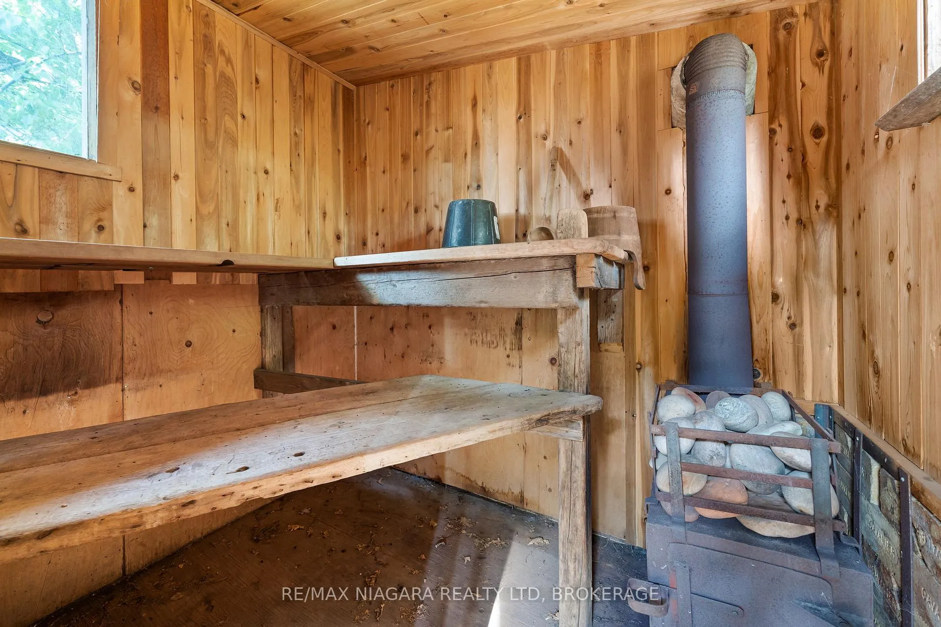Photo 33 of 105 Weir Road, Port Colborne, Main Street — HOMEH