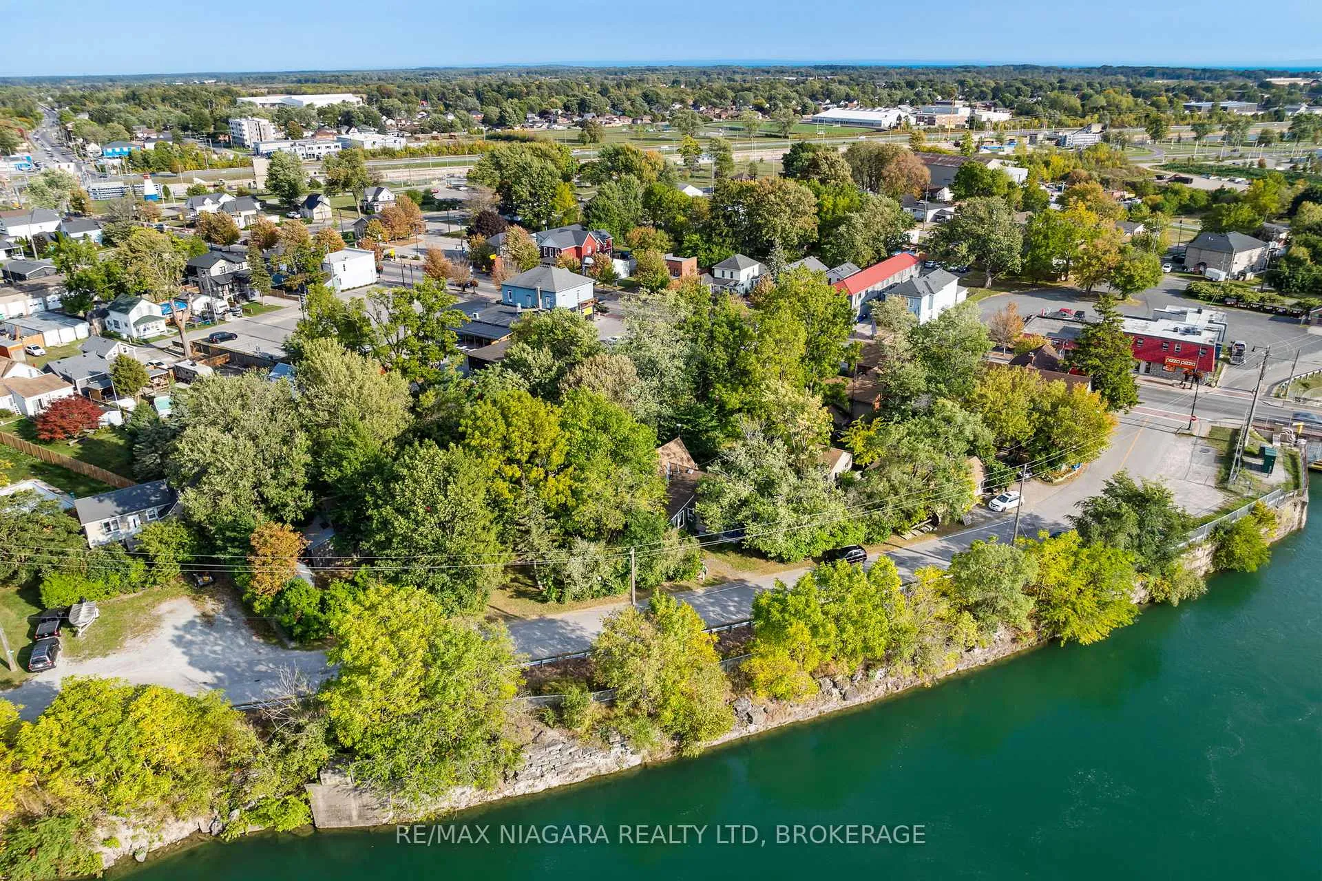 Photo 35 of 105 Weir Road, Port Colborne, Main Street — HOMEH
