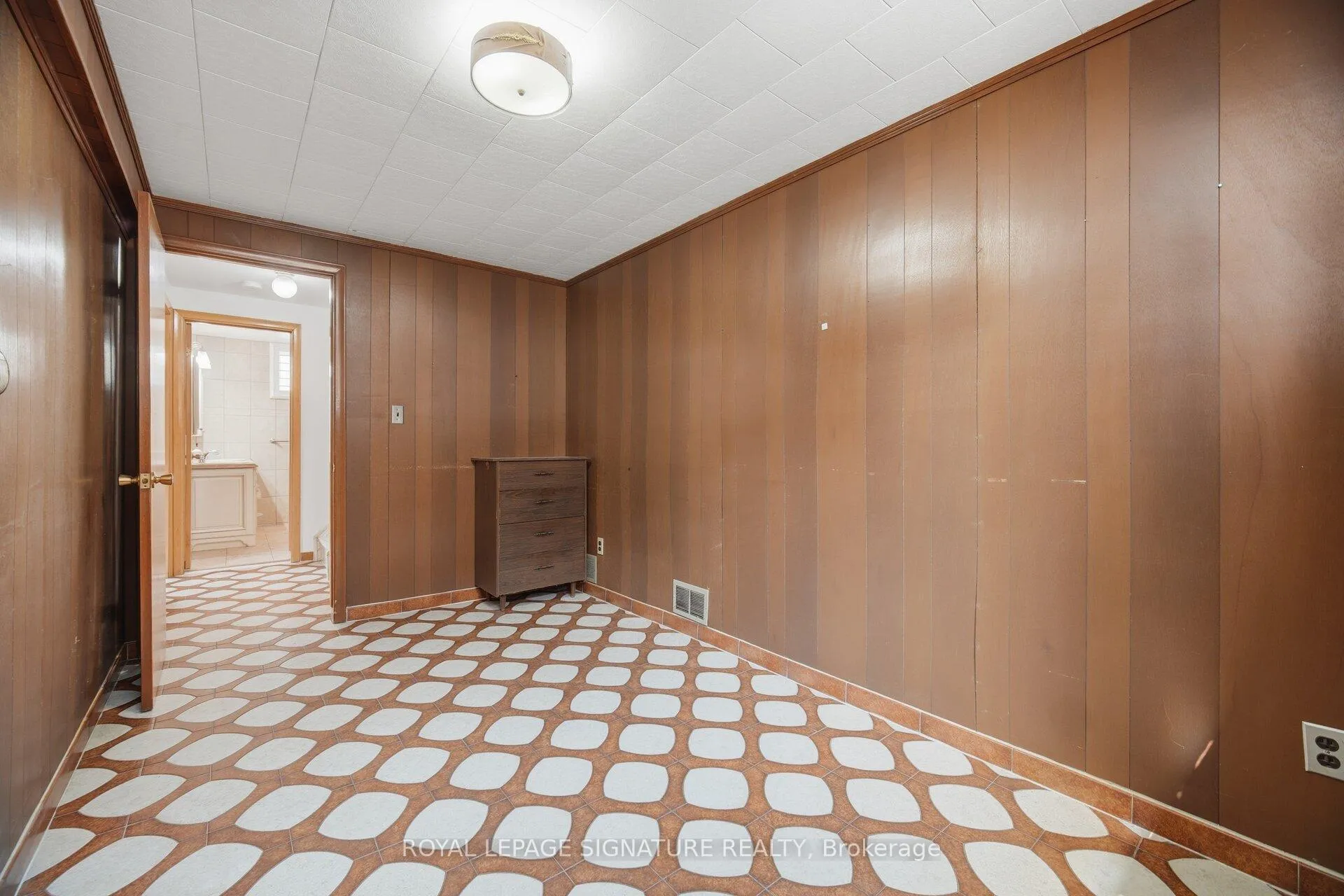 Photo 18 of 39 Darlington Drive, Hamilton, Gilbert — HOMEH