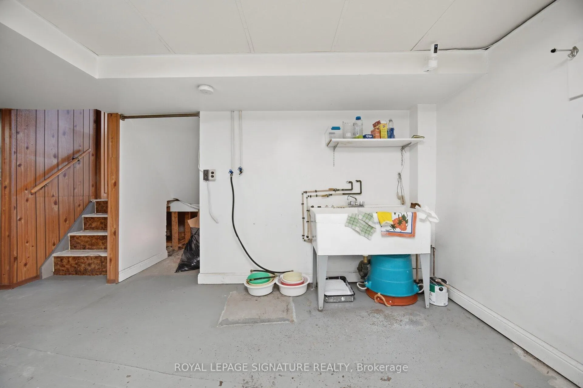 Photo 36 of 39 Darlington Drive, Hamilton, Gilbert — HOMEH