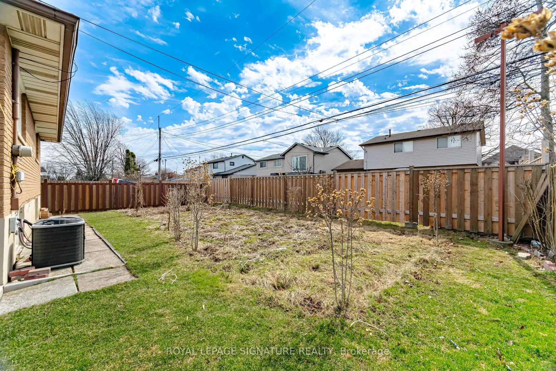 Photo 39 of 39 Darlington Drive, Hamilton, Gilbert — HOMEH