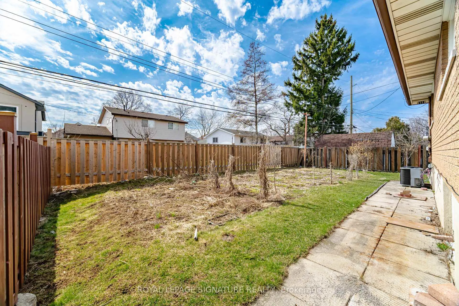 Photo 40 of 39 Darlington Drive, Hamilton, Gilbert — HOMEH