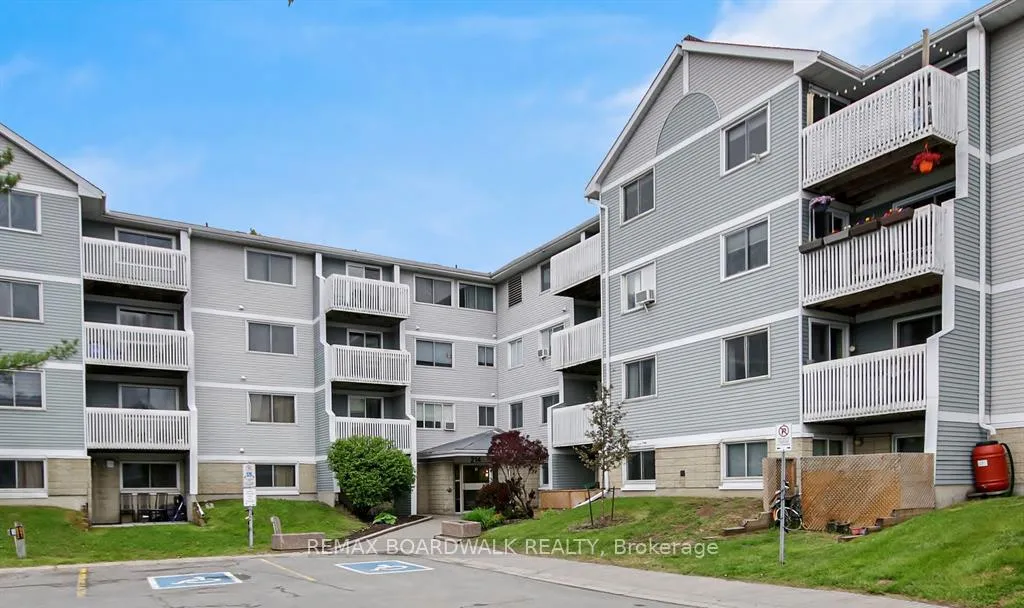 Photo 1 of Unit 412, 214 Viewmount Drive, Ottawa, Borden Farm/Stewart Farm/Carleton Heights/Parkwood Hills — HOMEH