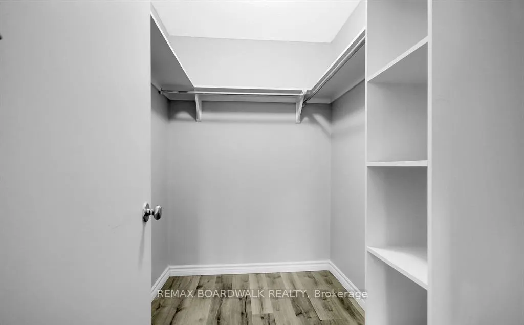 Photo 8 of Unit 412, 214 Viewmount Drive, Ottawa, Borden Farm/Stewart Farm/Carleton Heights/Parkwood Hills — HOMEH