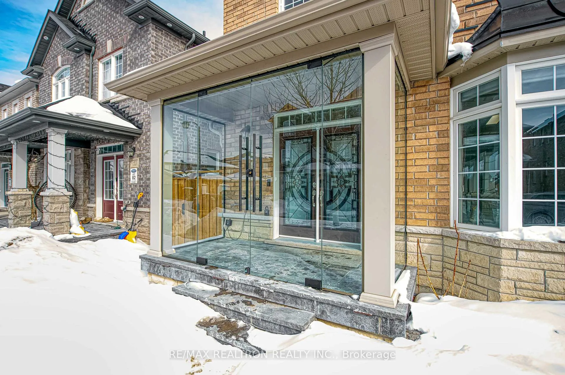 Photo 4 of 51 Albert Lewis Street, Markham, Cornell — HOMEH