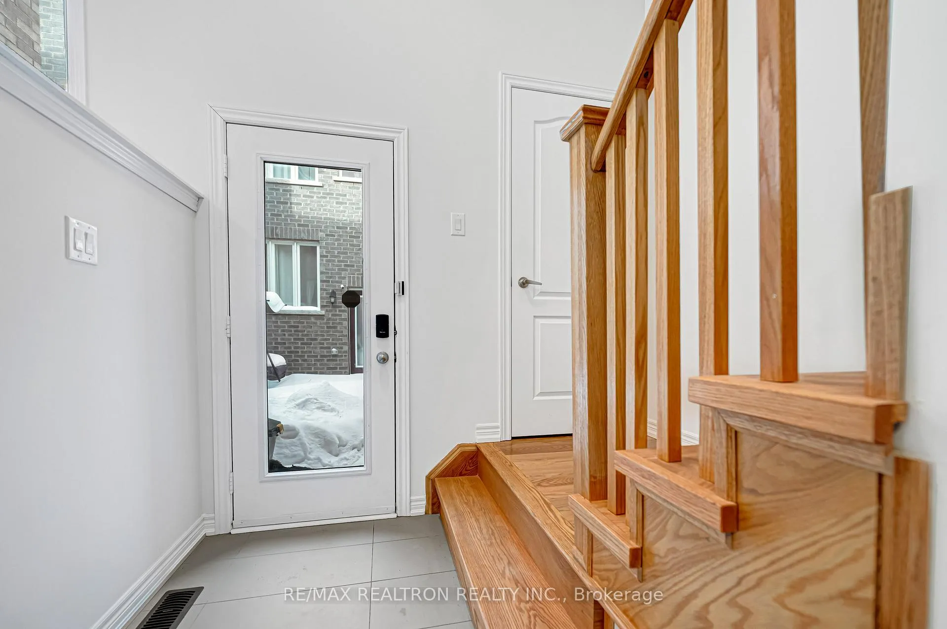 Photo 16 of 51 Albert Lewis Street, Markham, Cornell — HOMEH