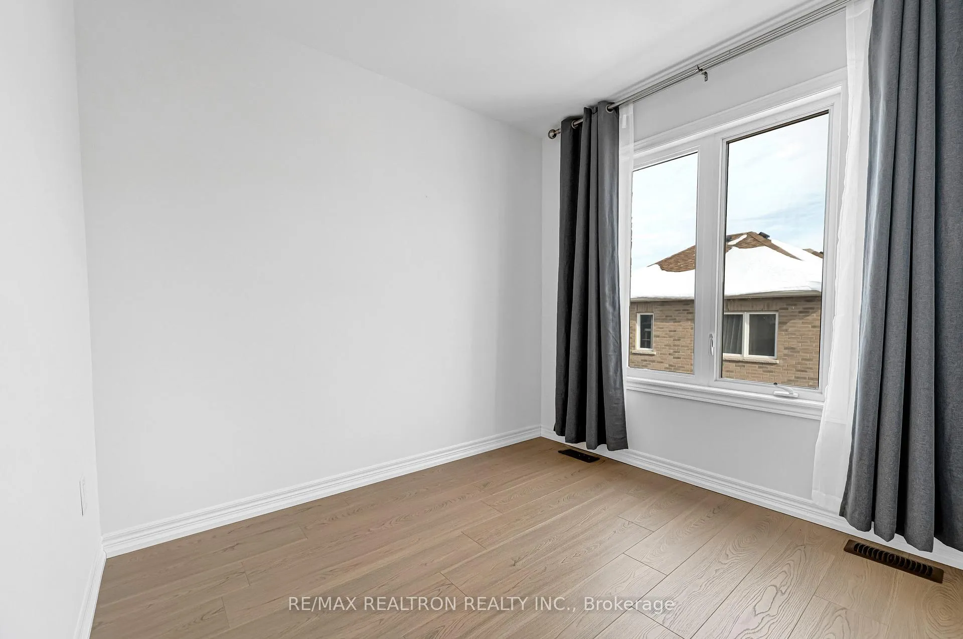Photo 18 of 51 Albert Lewis Street, Markham, Cornell — HOMEH