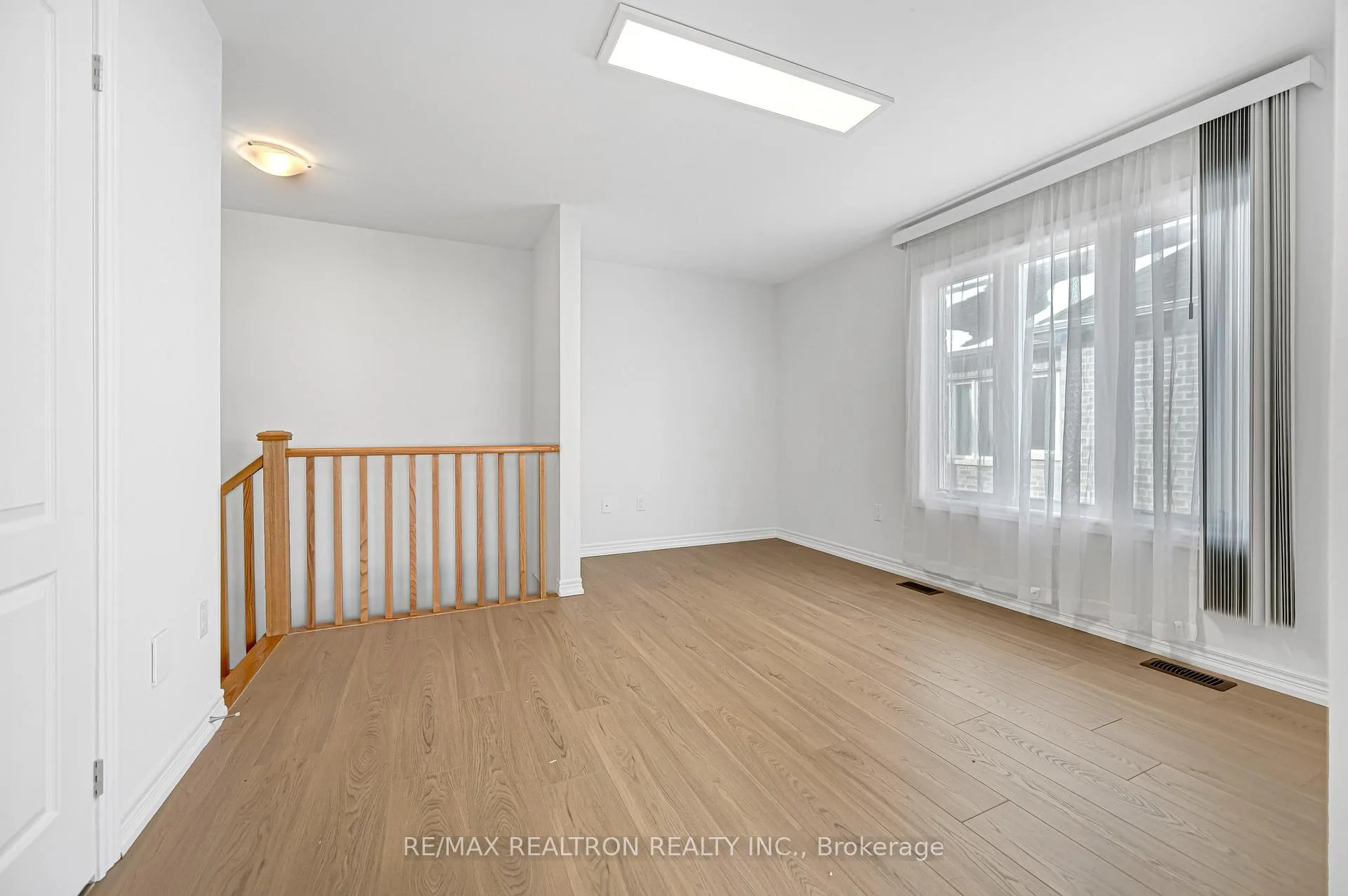 Photo 21 of 51 Albert Lewis Street, Markham, Cornell — HOMEH