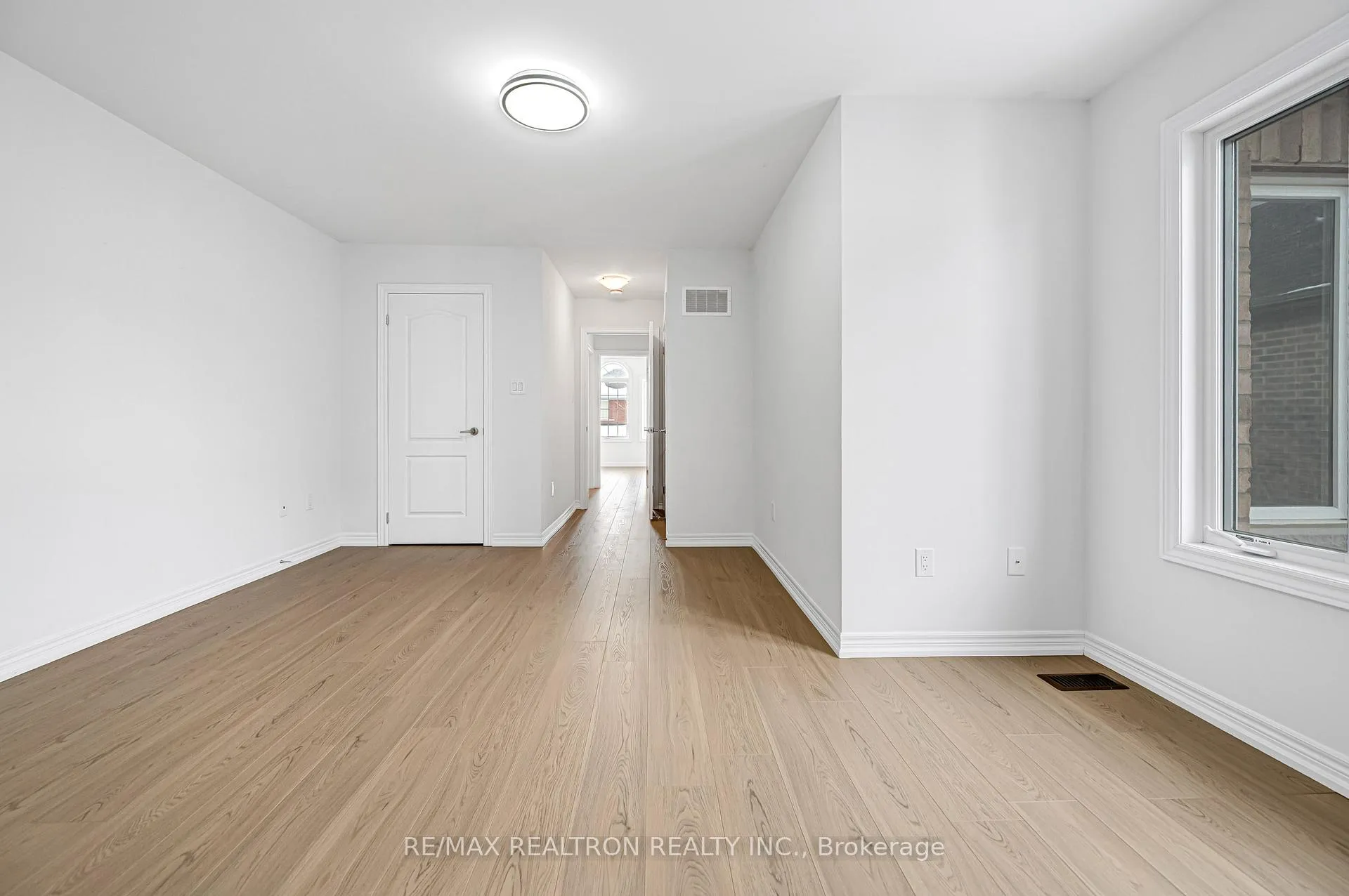 Photo 41 of 51 Albert Lewis Street, Markham, Cornell — HOMEH