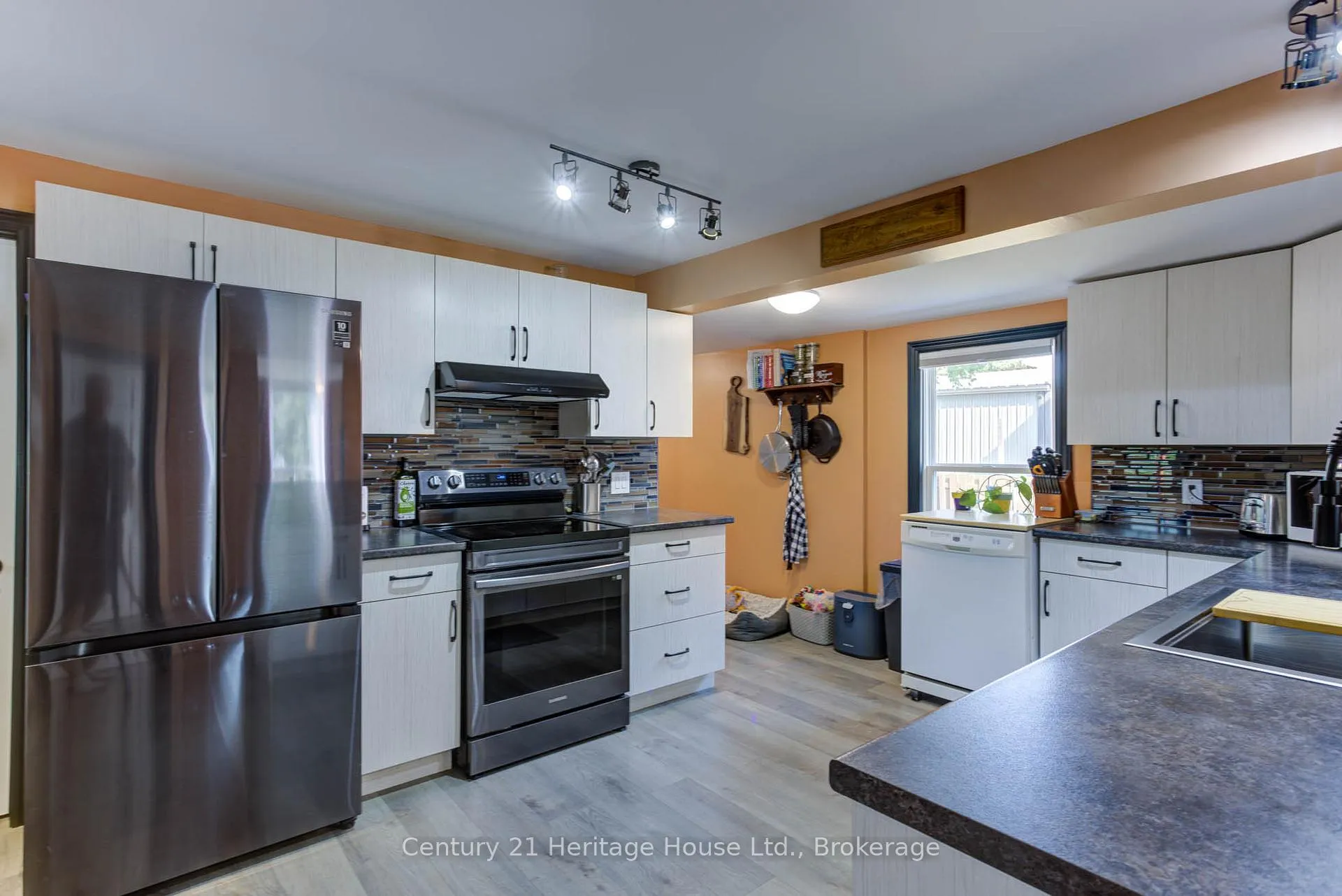 Photo 13 of 276 12TH Street, Hanover — HOMEH